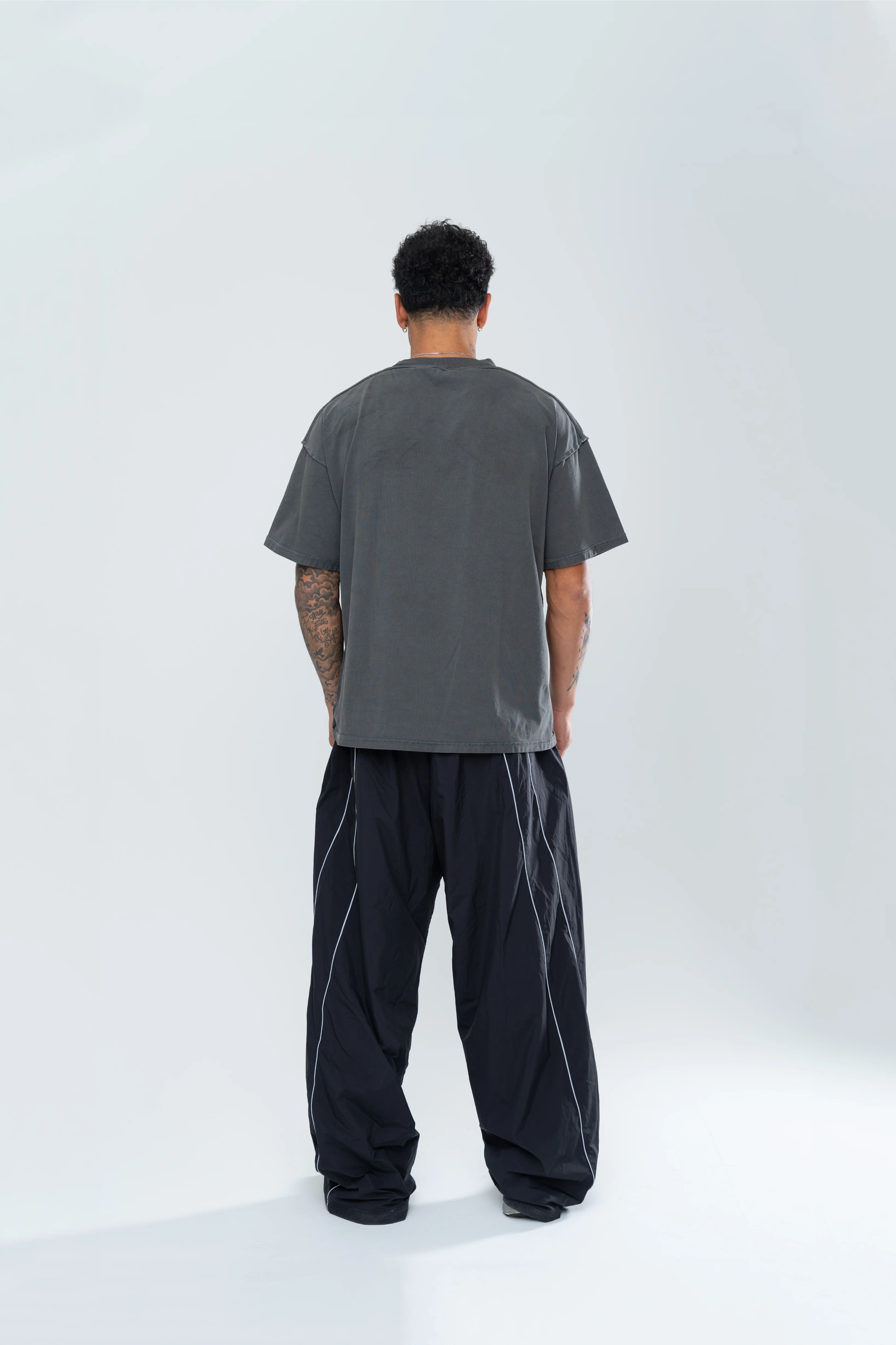 ALCHEMIST REVERSE TEE - Image 5