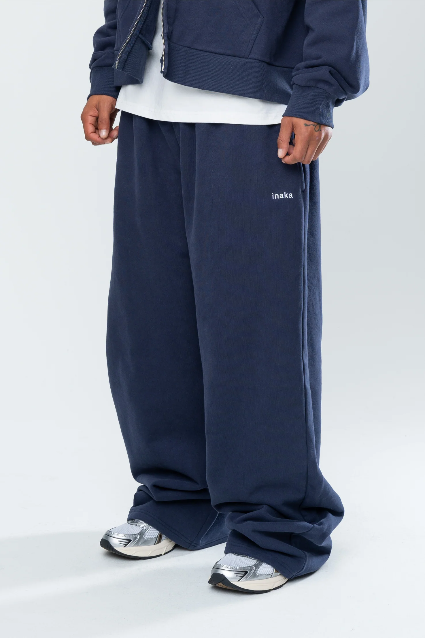 BASICS BAGGY SWEATS - MIDNIGHT NAVY - Image 4