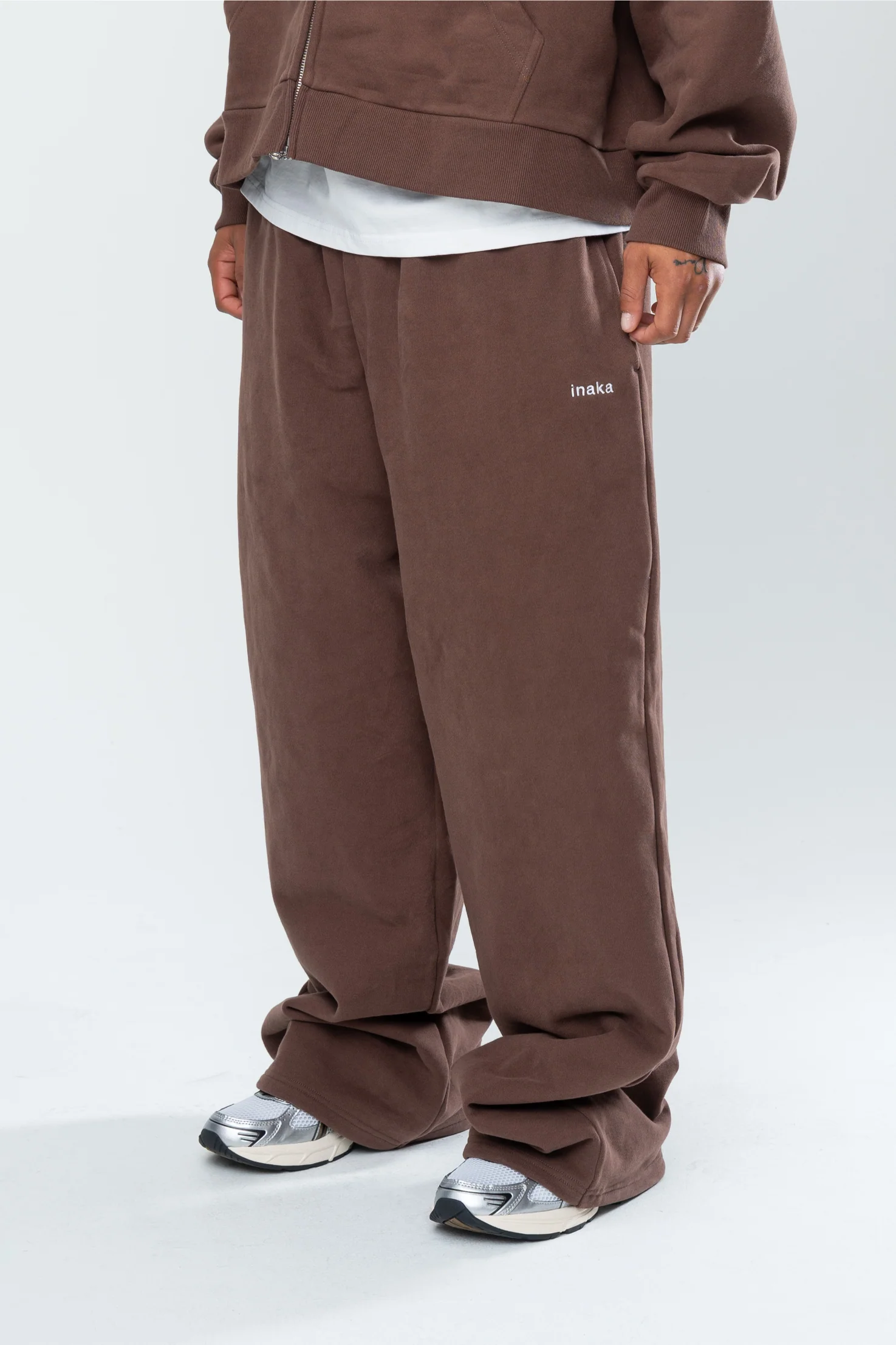 BASICS BAGGY SWEATS - ESPRESSO - Image 3