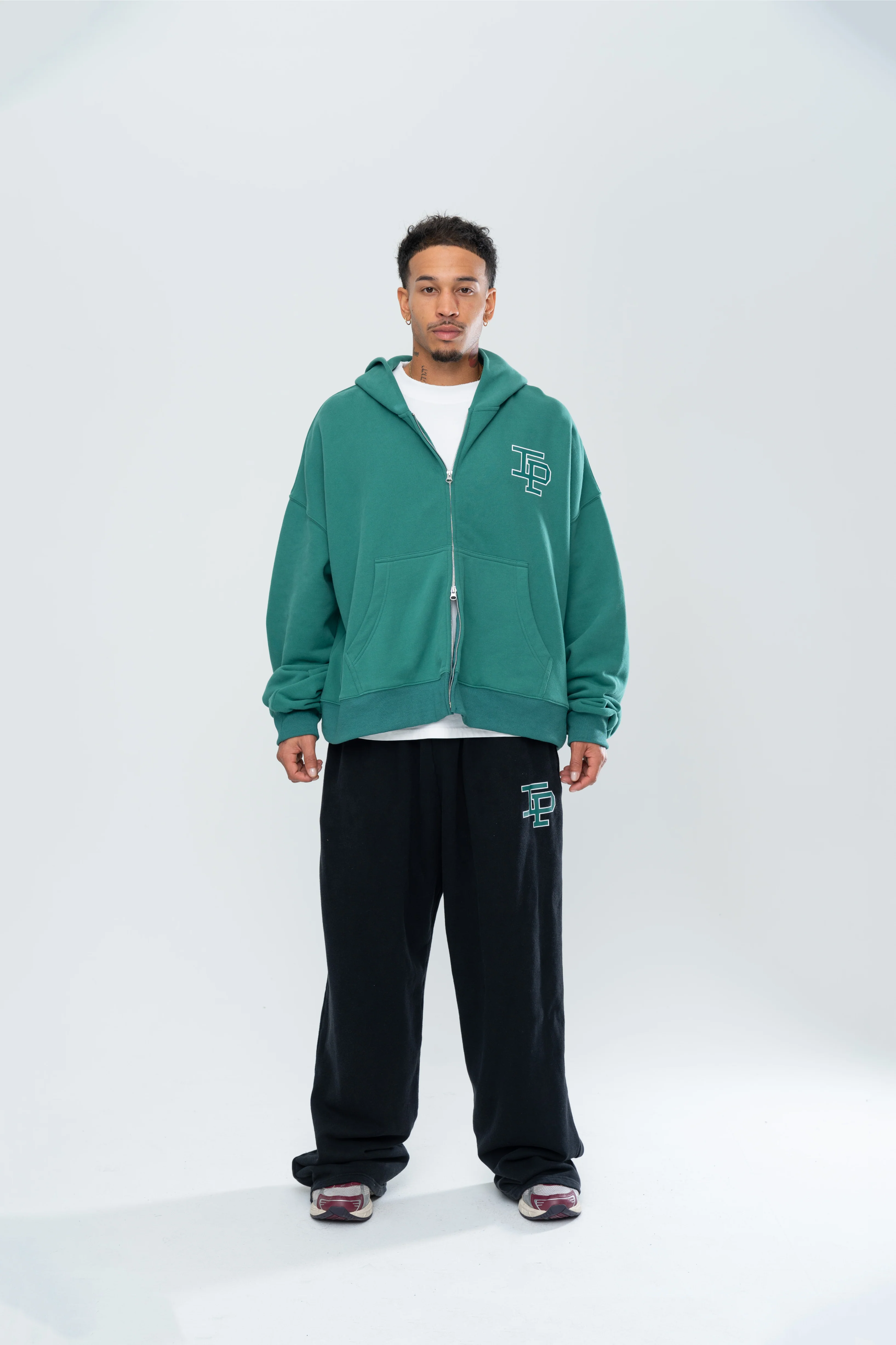 CLASSIC DOUBLE ZIP HOODIE - FOREST GREEN - Image 2