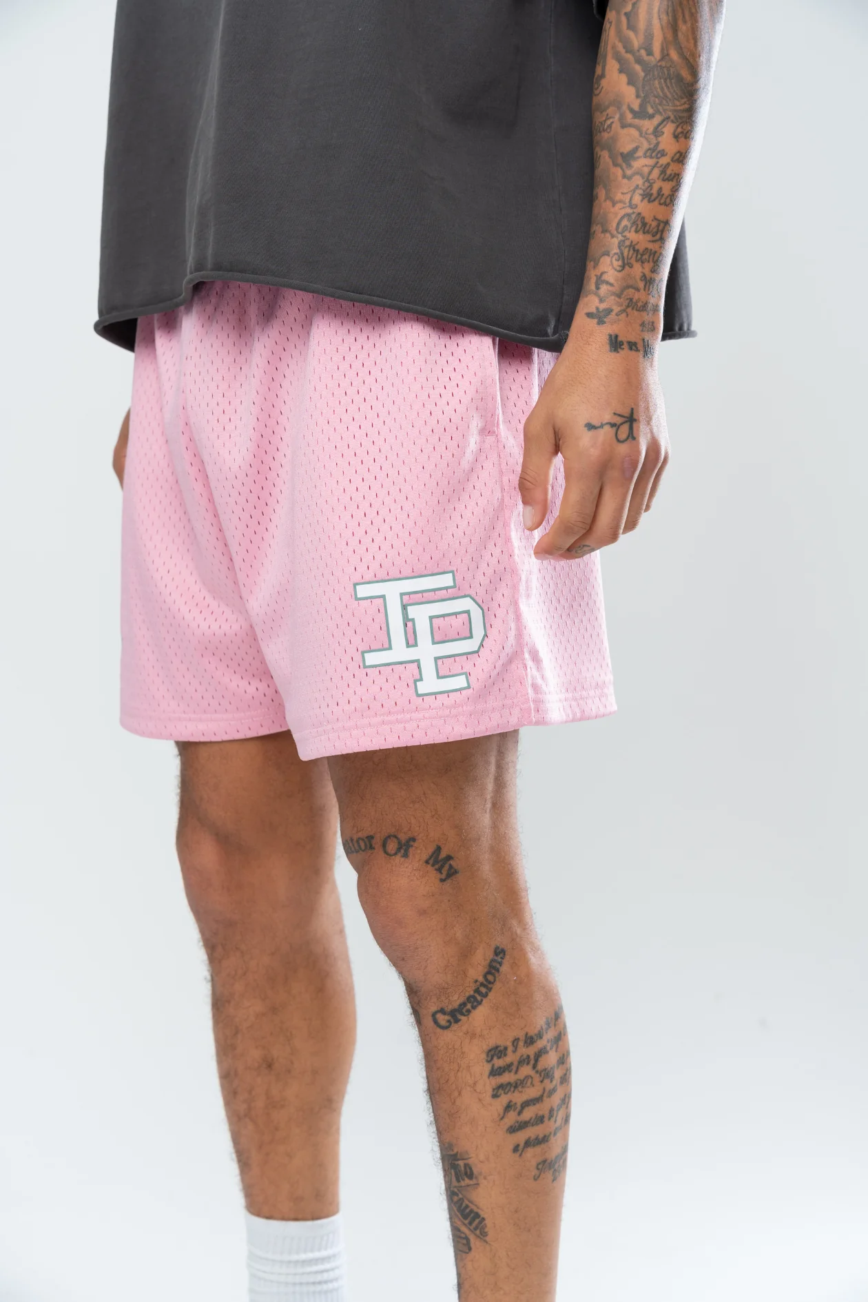CLASSIC MESH SHORTS - CAMEO PINK - Image 2