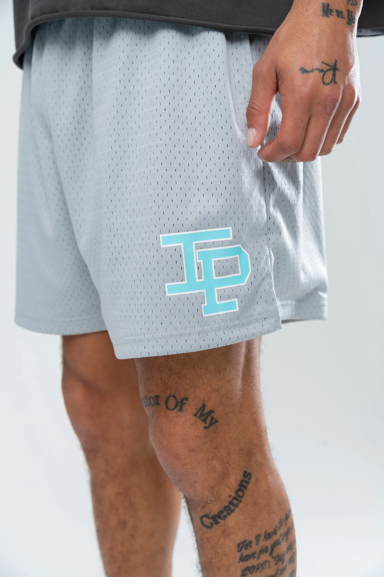 CLASSIC MESH SHORTS - ELECTRIC SILVER/BLUE - Image 2