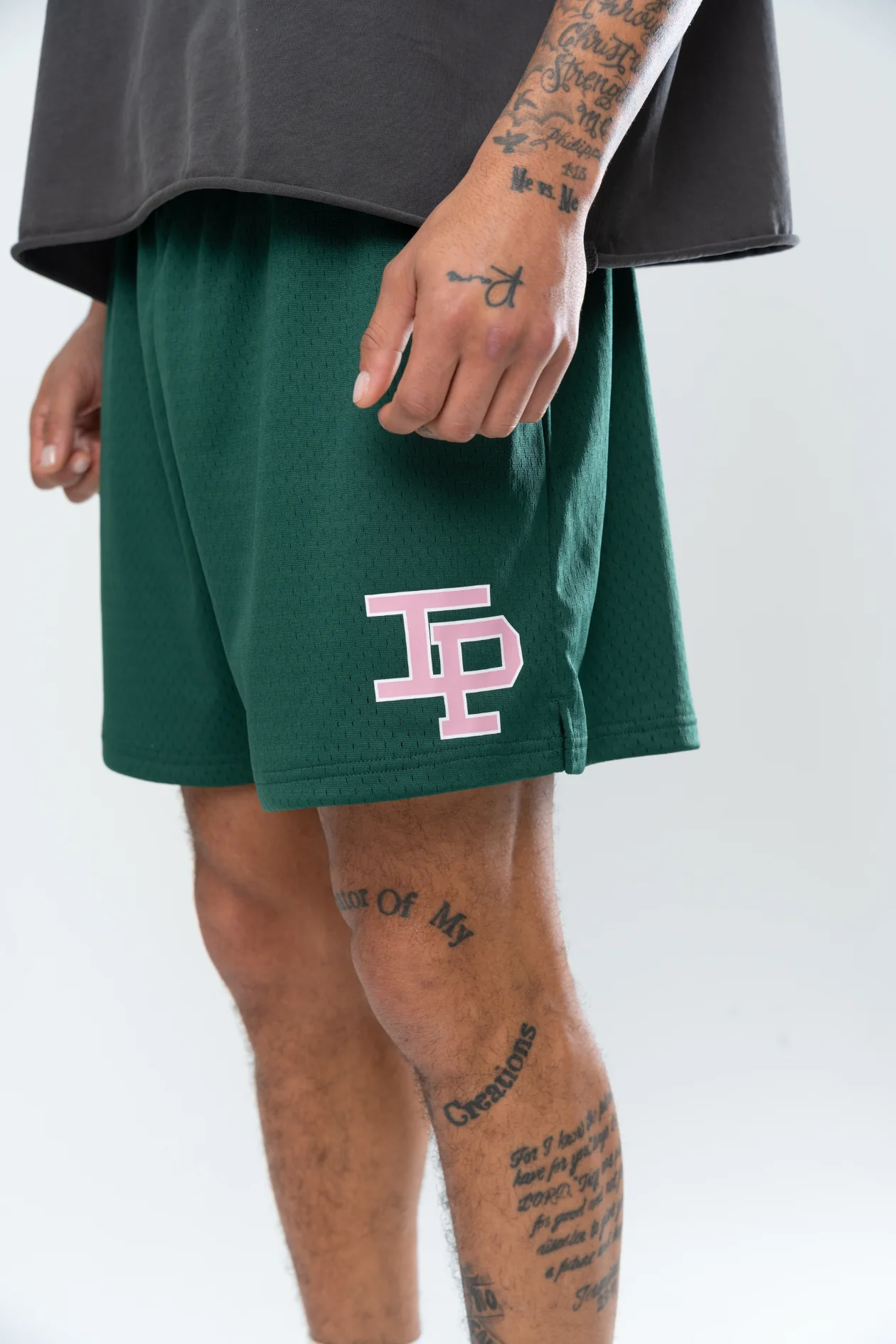 CLASSIC MESH SHORTS - FOREST GREEN - Image 2