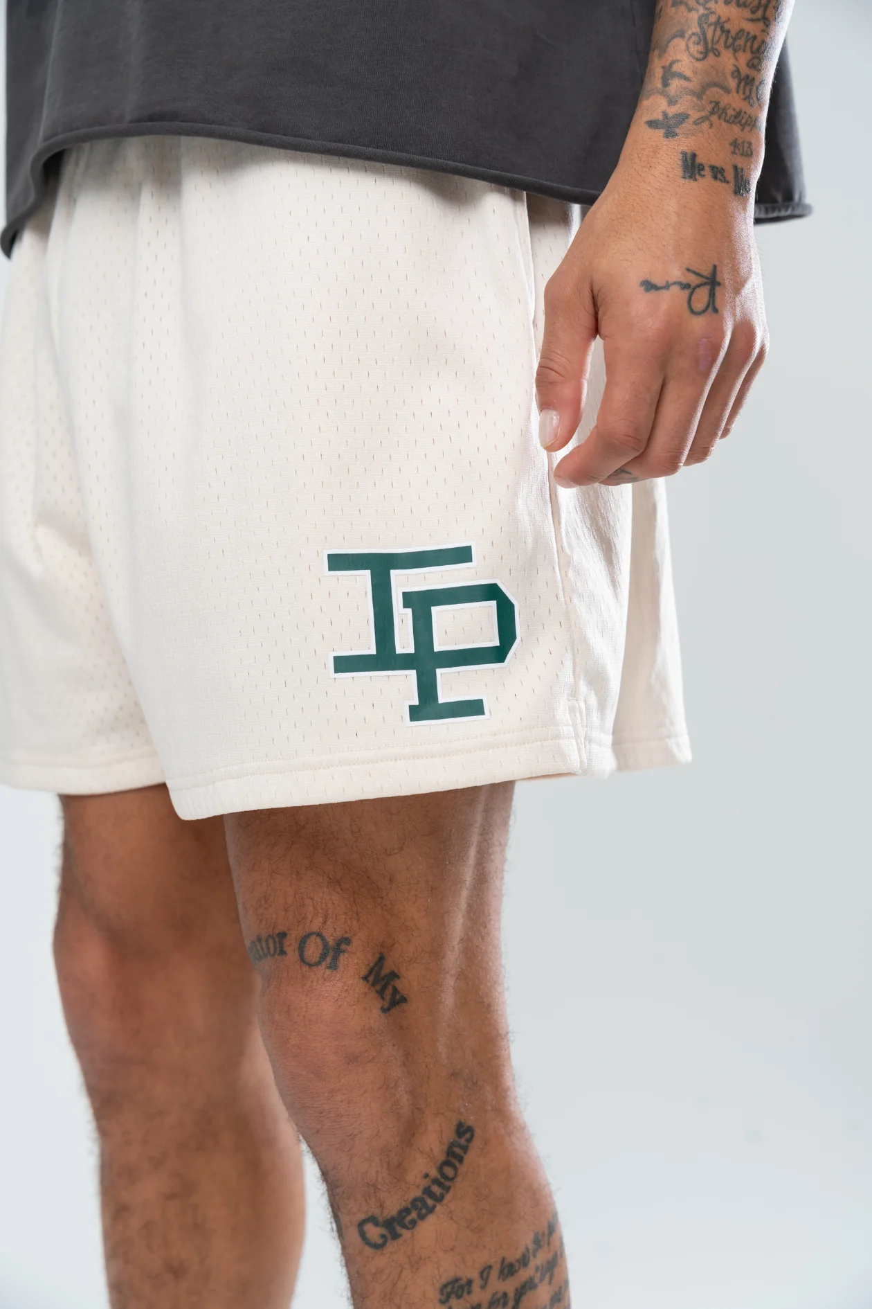 CLASSIC MESH SHORTS - CREAM/FOREST GREEN - Image 2