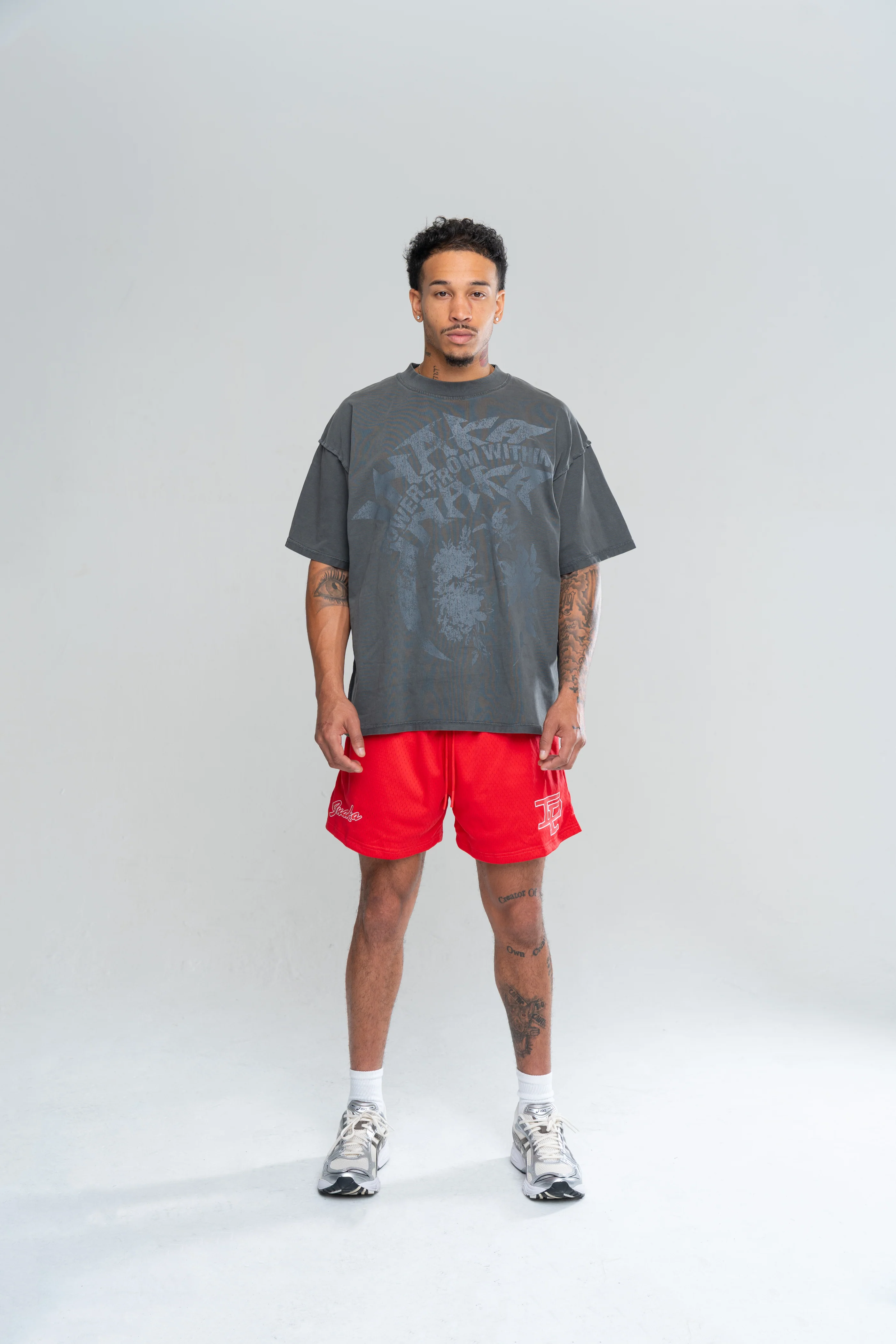 CLASSIC MESH SHORTS - RED - Image 3