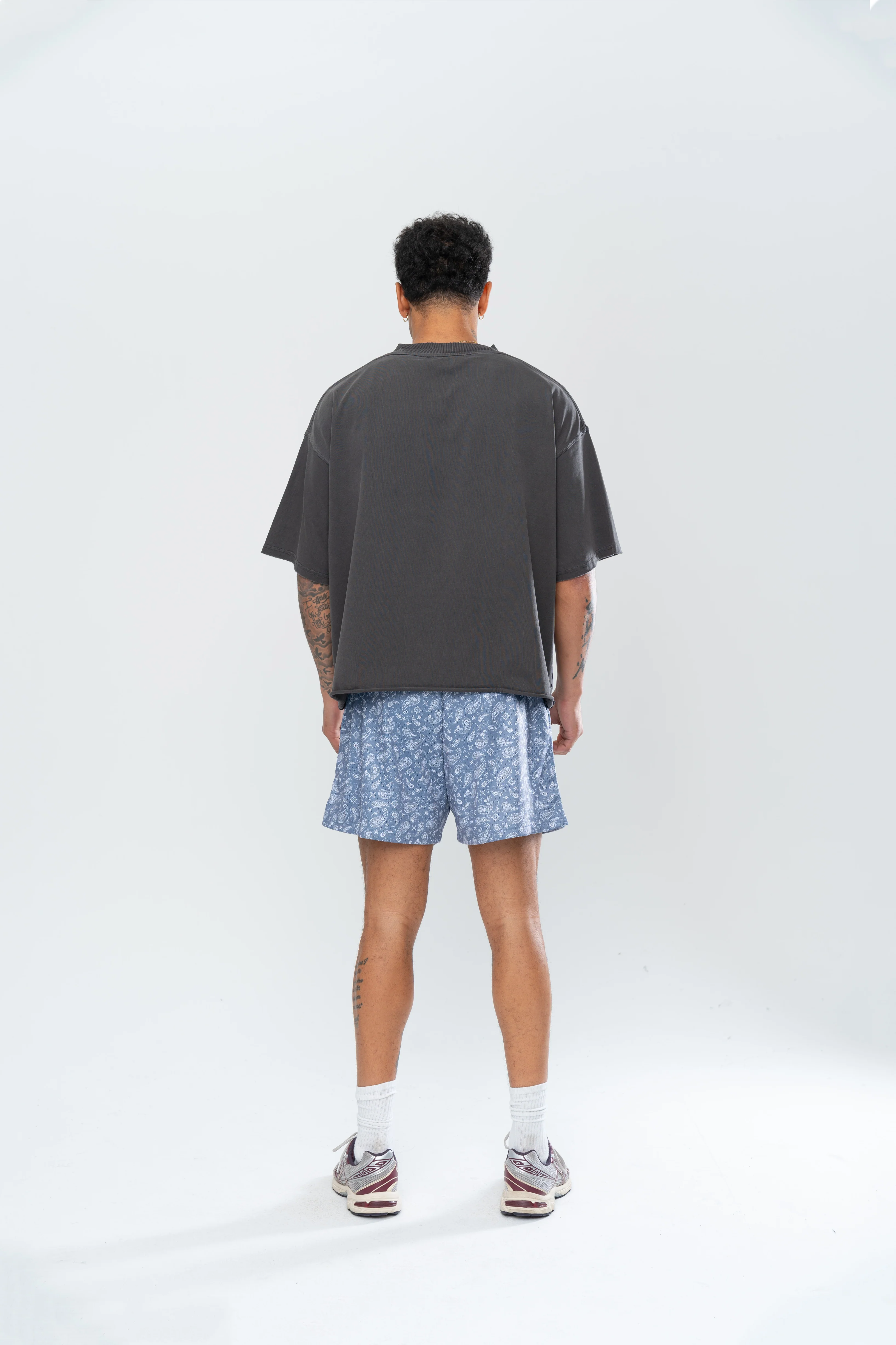 CLASSIC PAISLEY MESH SHORTS - GREY - Image 10