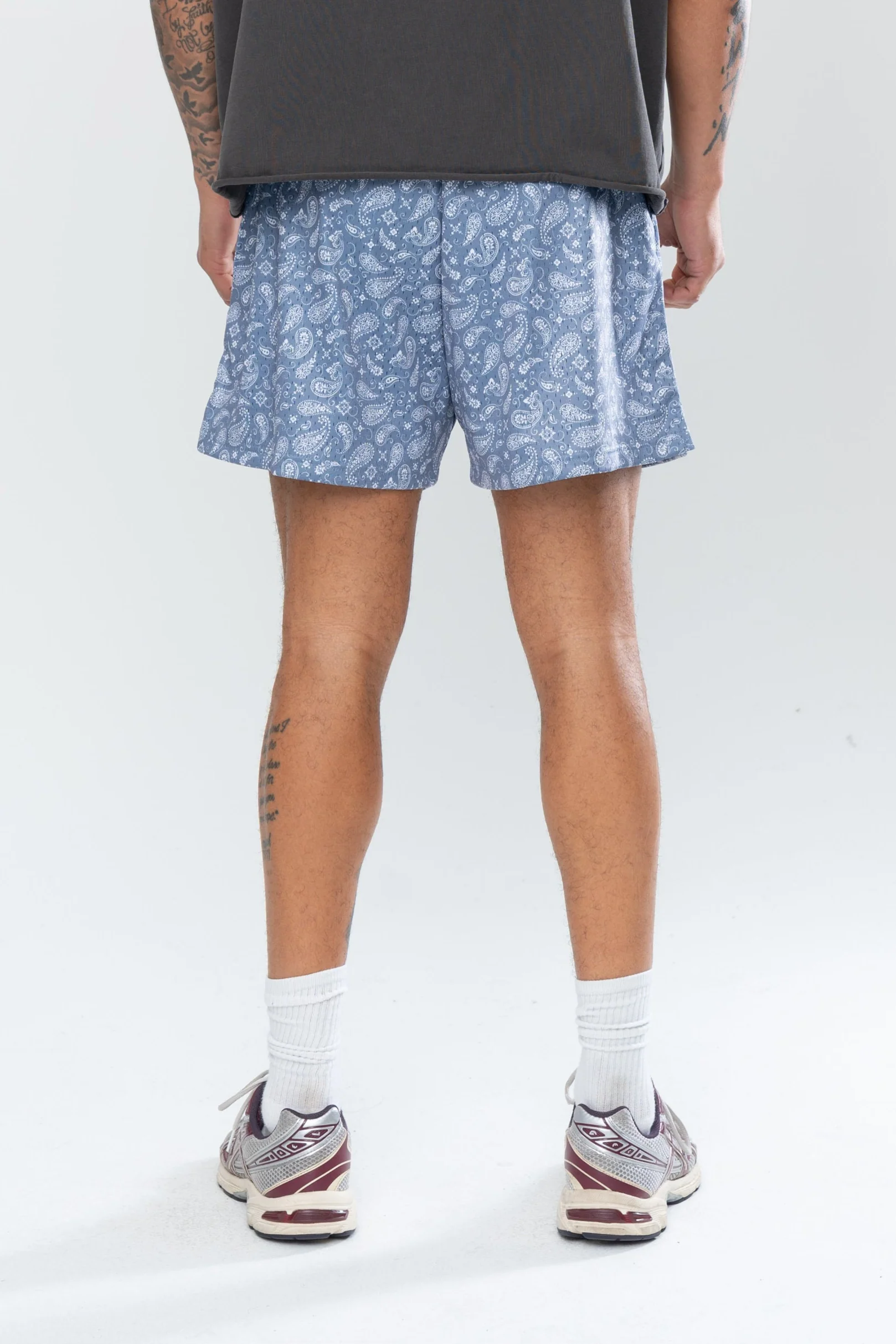 CLASSIC PAISLEY MESH SHORTS - GREY - Image 11