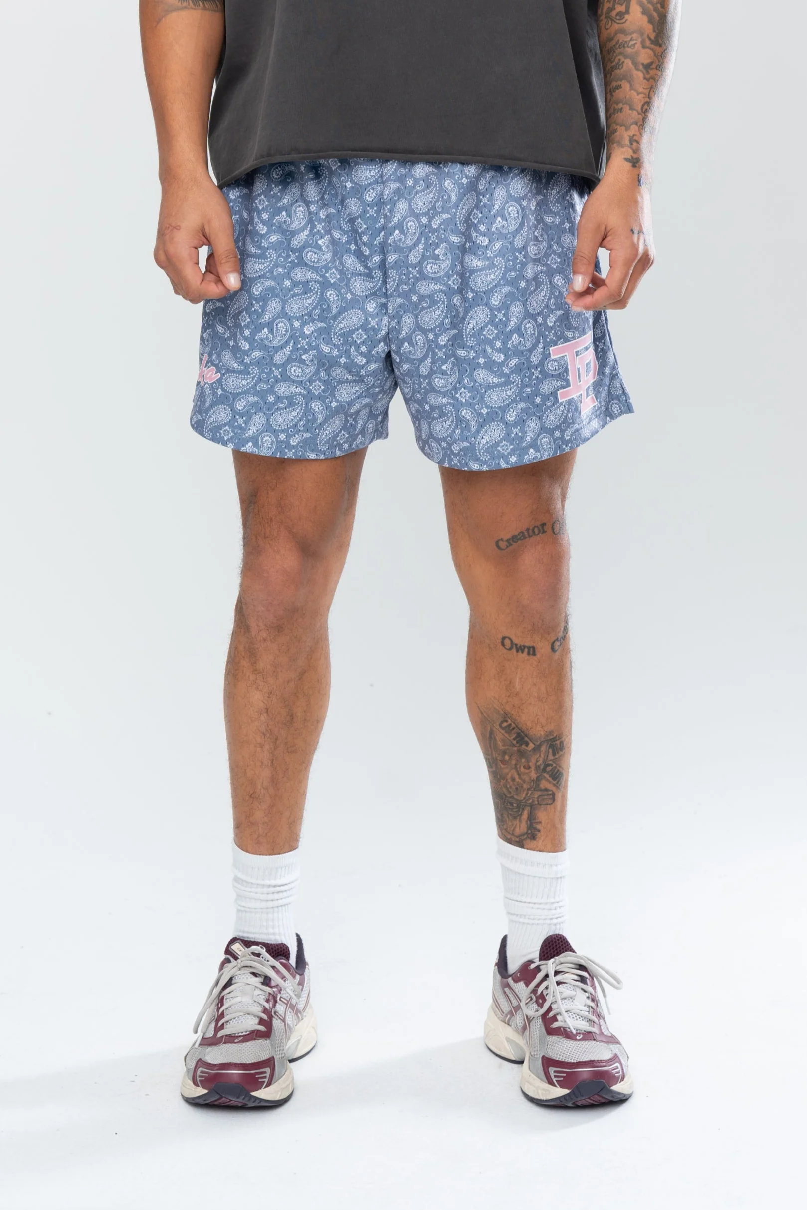 CLASSIC PAISLEY MESH SHORTS - GREY - Image 4