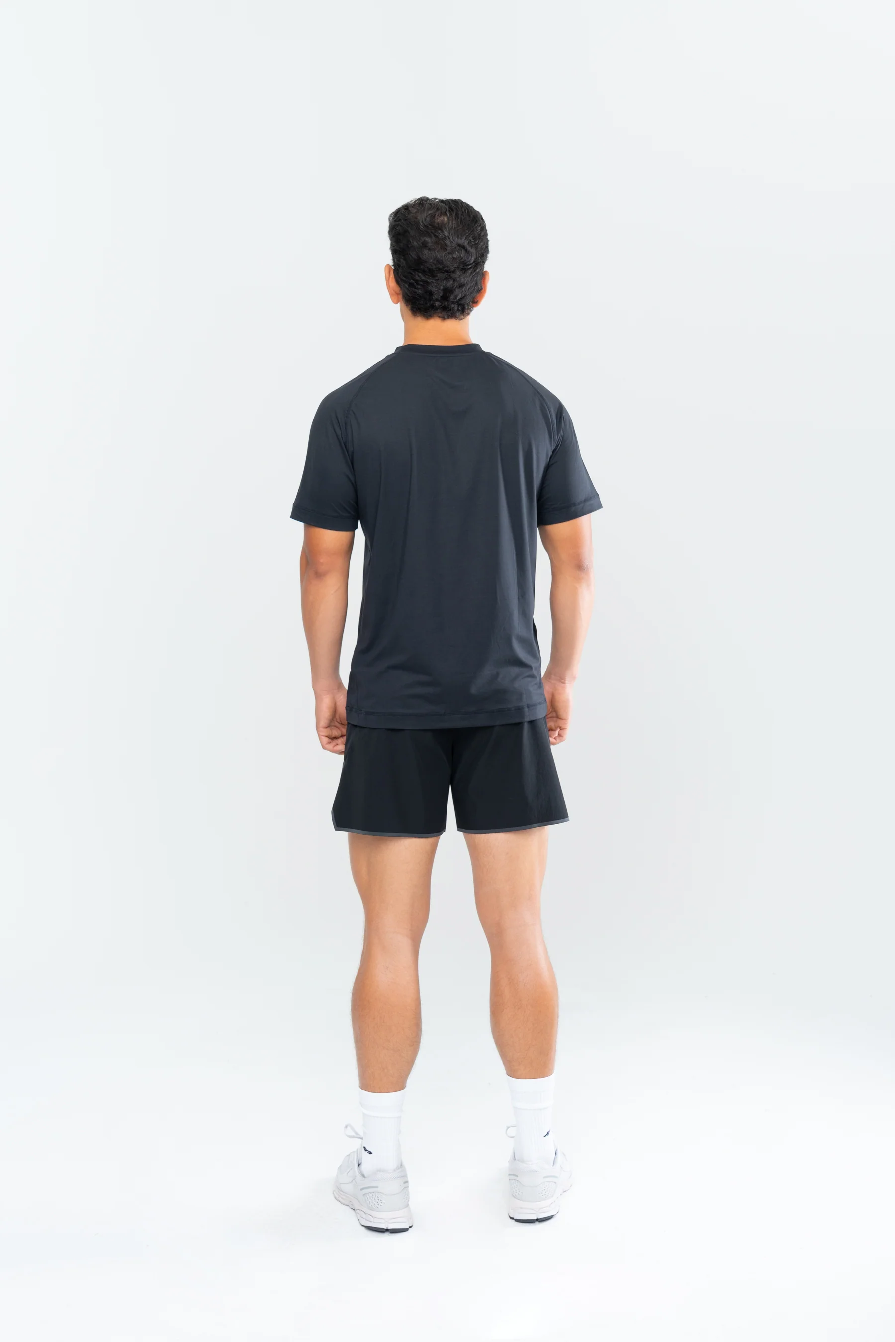 CORE PERFORMANCE SHORT SLEEVE - JET BLACK - Image 6
