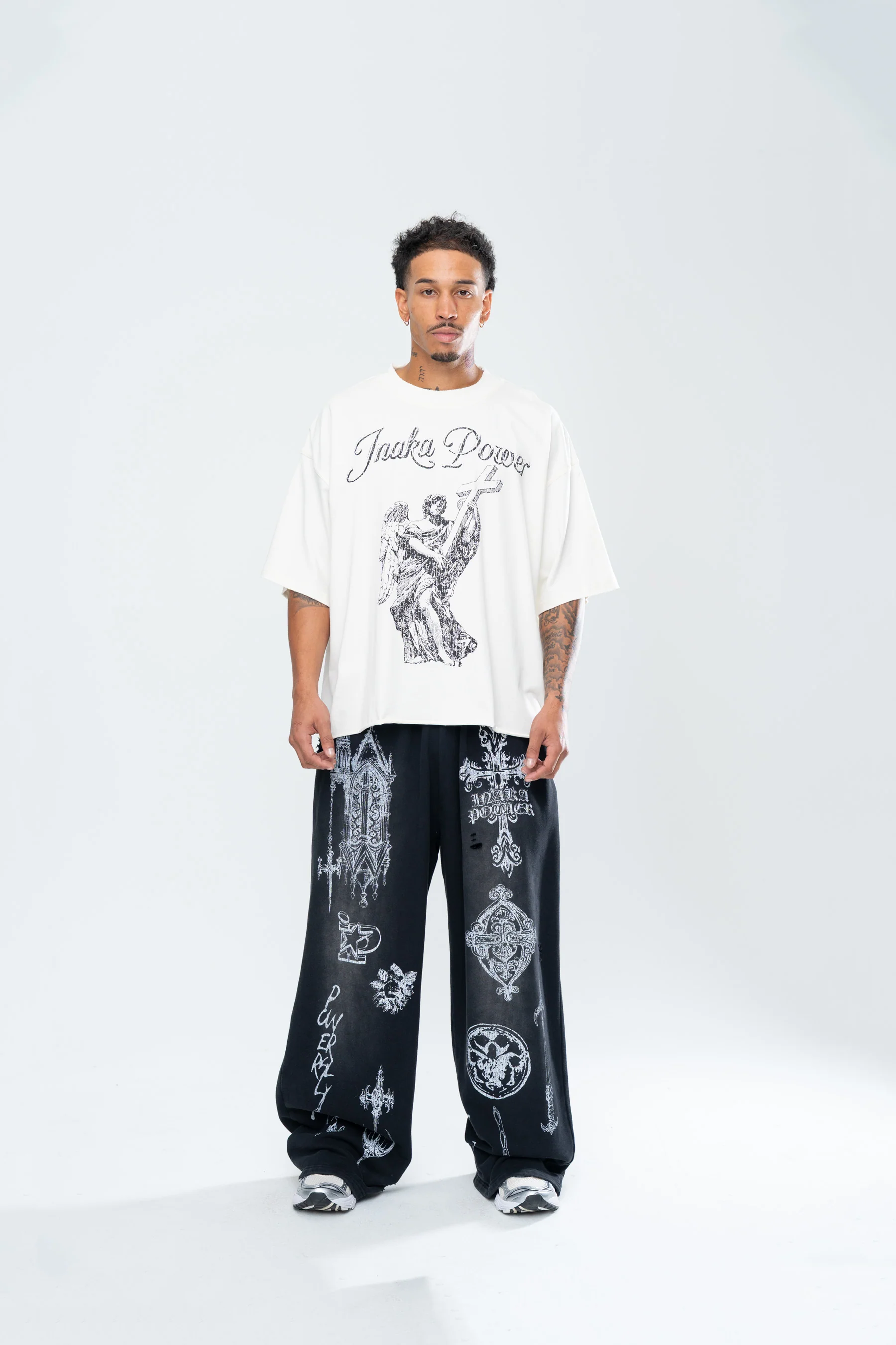 CRUCIFIX DISTRESSED BAGGY SWEATPANTS - BLACK - Image 2
