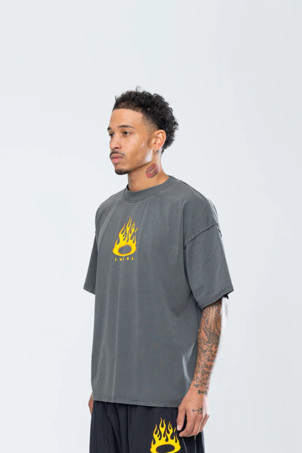 FURY REVERSE TEE - VINTAGE BLACK - Image 4