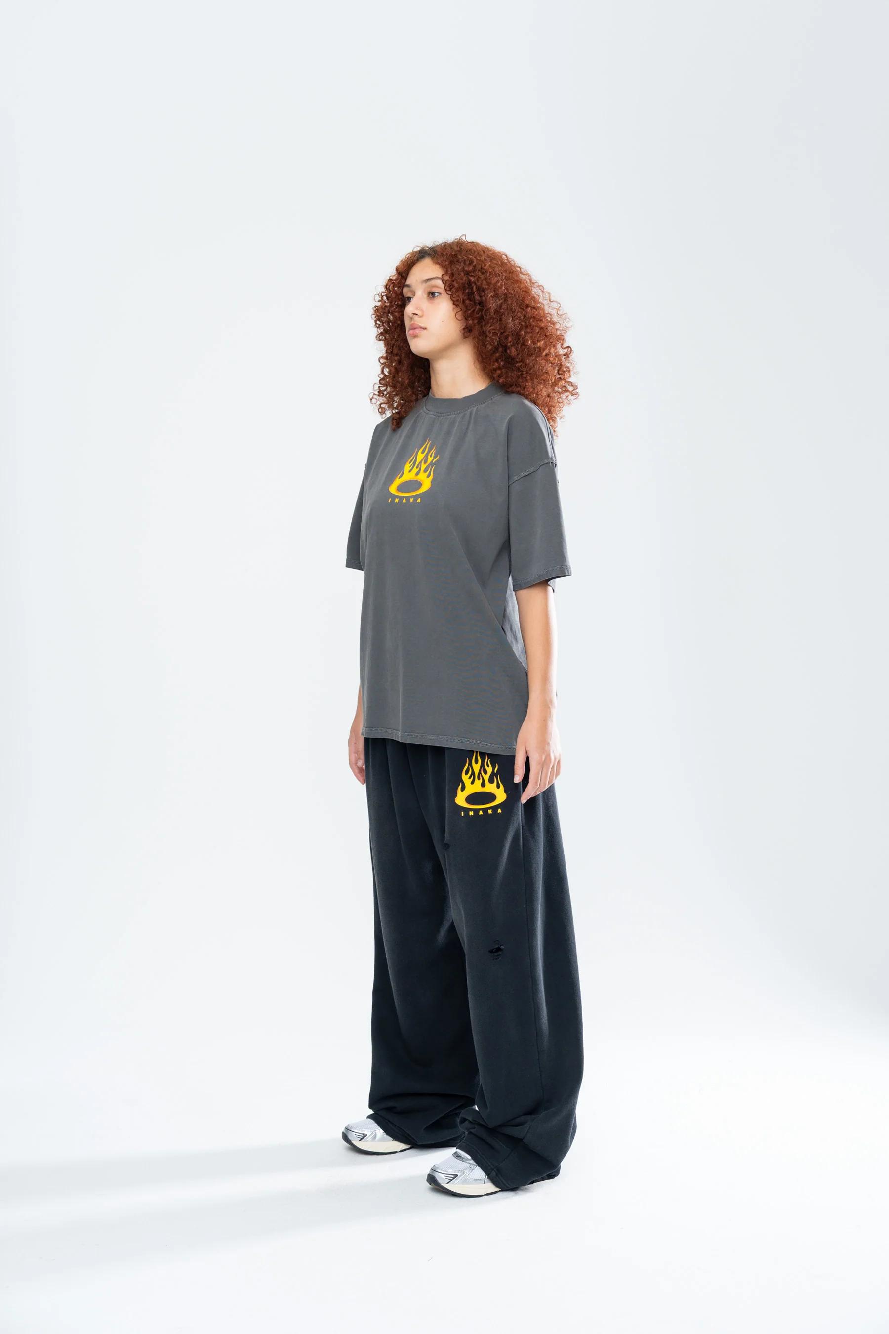 FURY REVERSE TEE - VINTAGE BLACK - Image 7