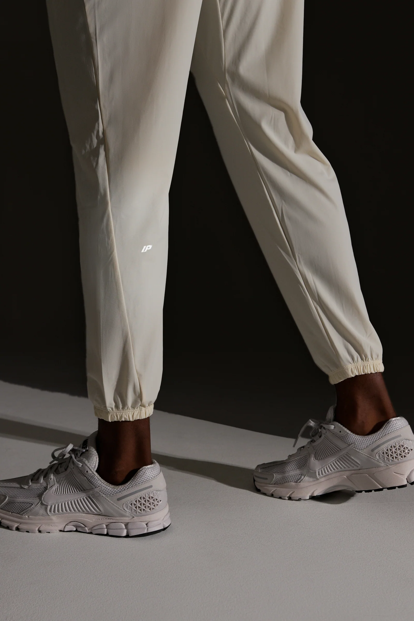 HYPERFLEX JOGGERS - OFF WHITE - Image 5