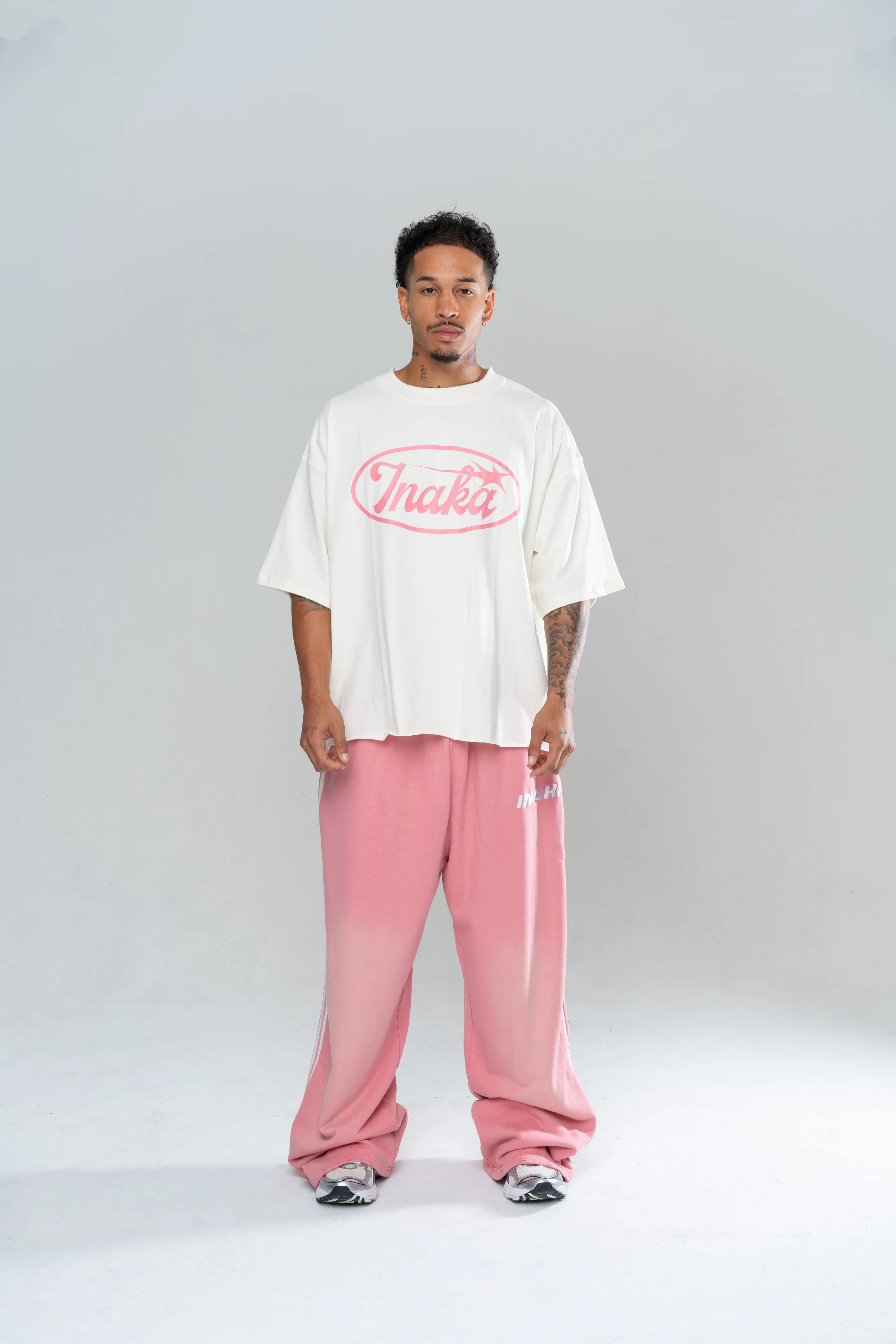 ICONIC BAGGY SWEATPANTS - PINK - Image 2
