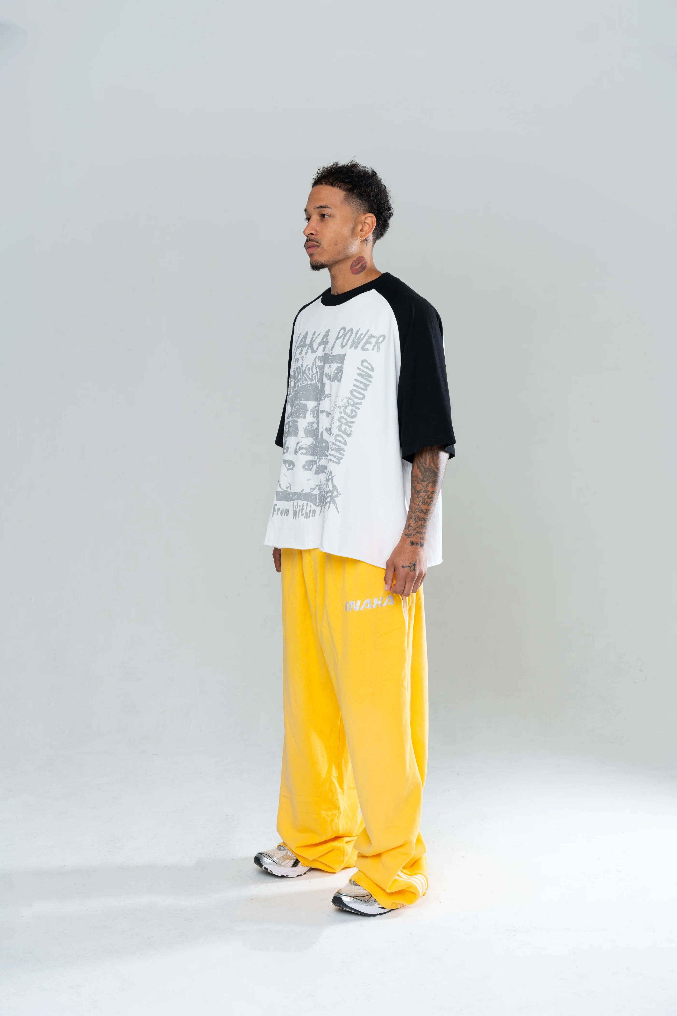 ICONIC BAGGY SWEATPANTS - YELLOW - Image 3