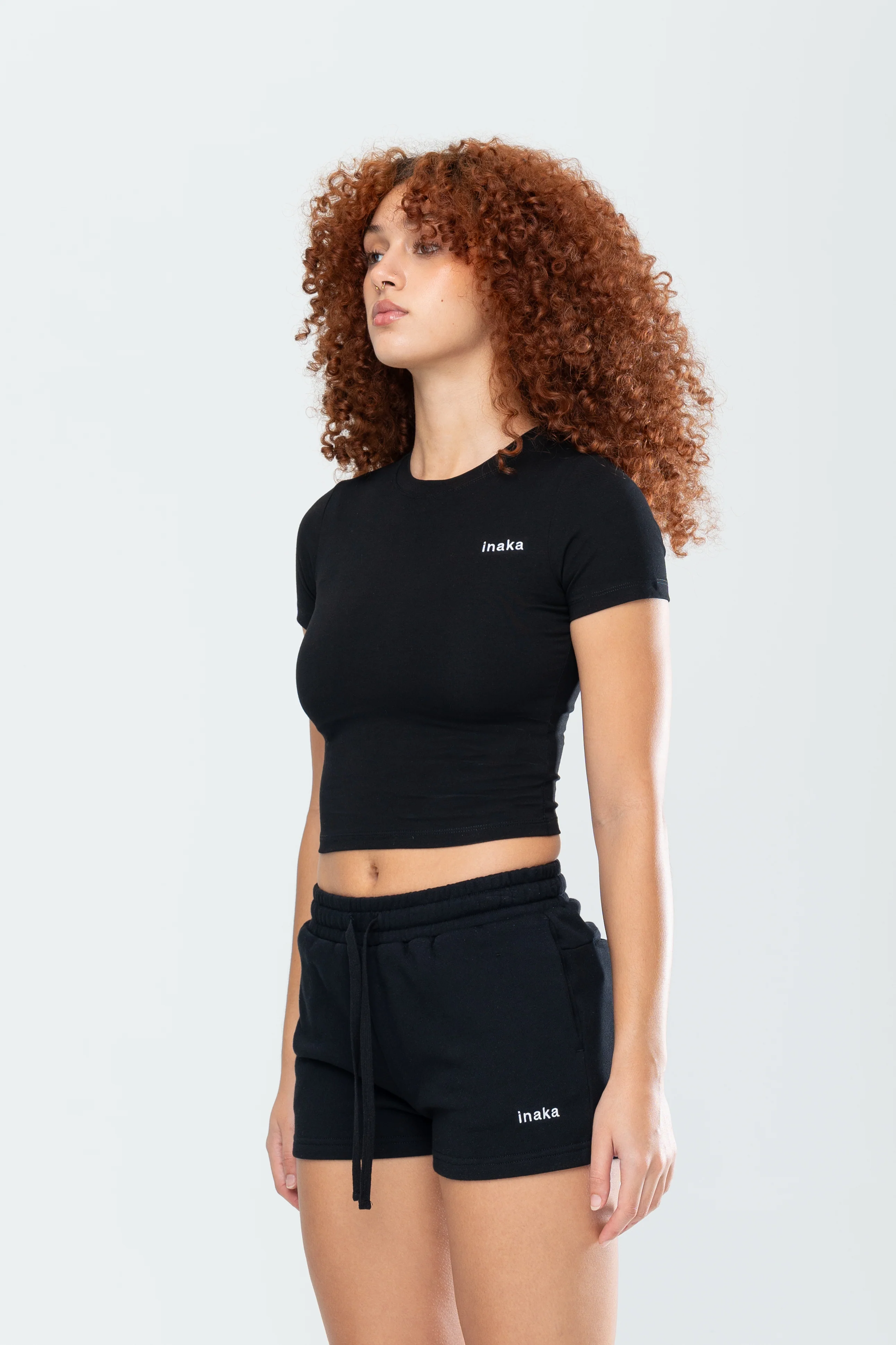 BASICS BABY TEE - BLACK - Image 2