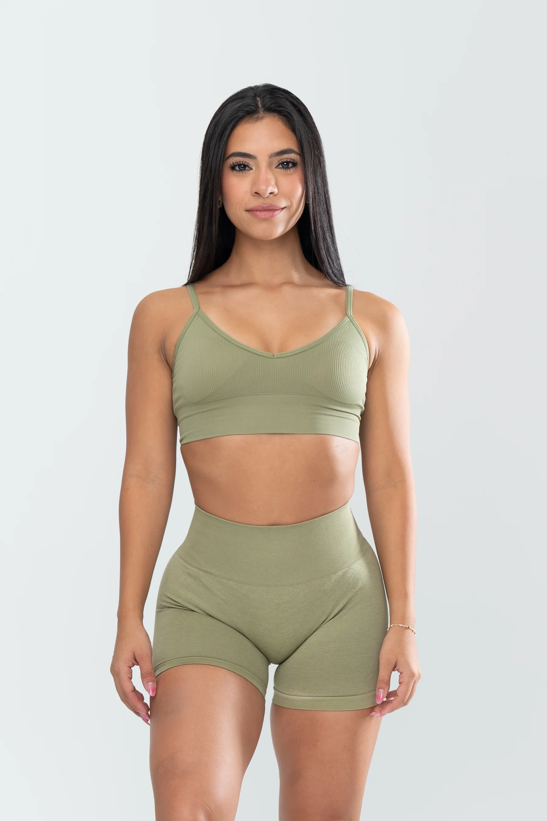 STELLA SEAMLESS BRA - OLIVE - Image 2