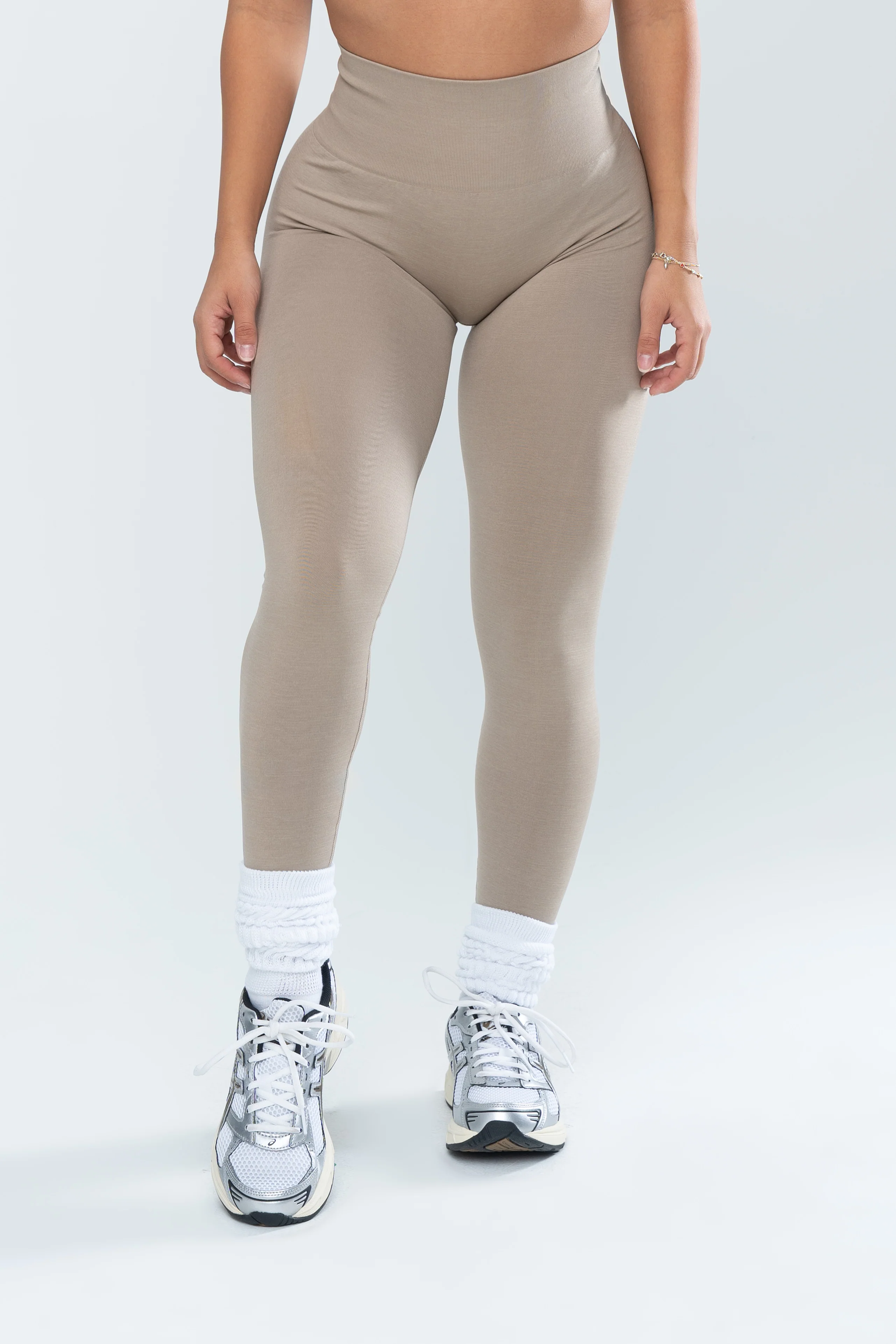 STELLA SEAMLESS LEGGINGS - DESERT - Image 2