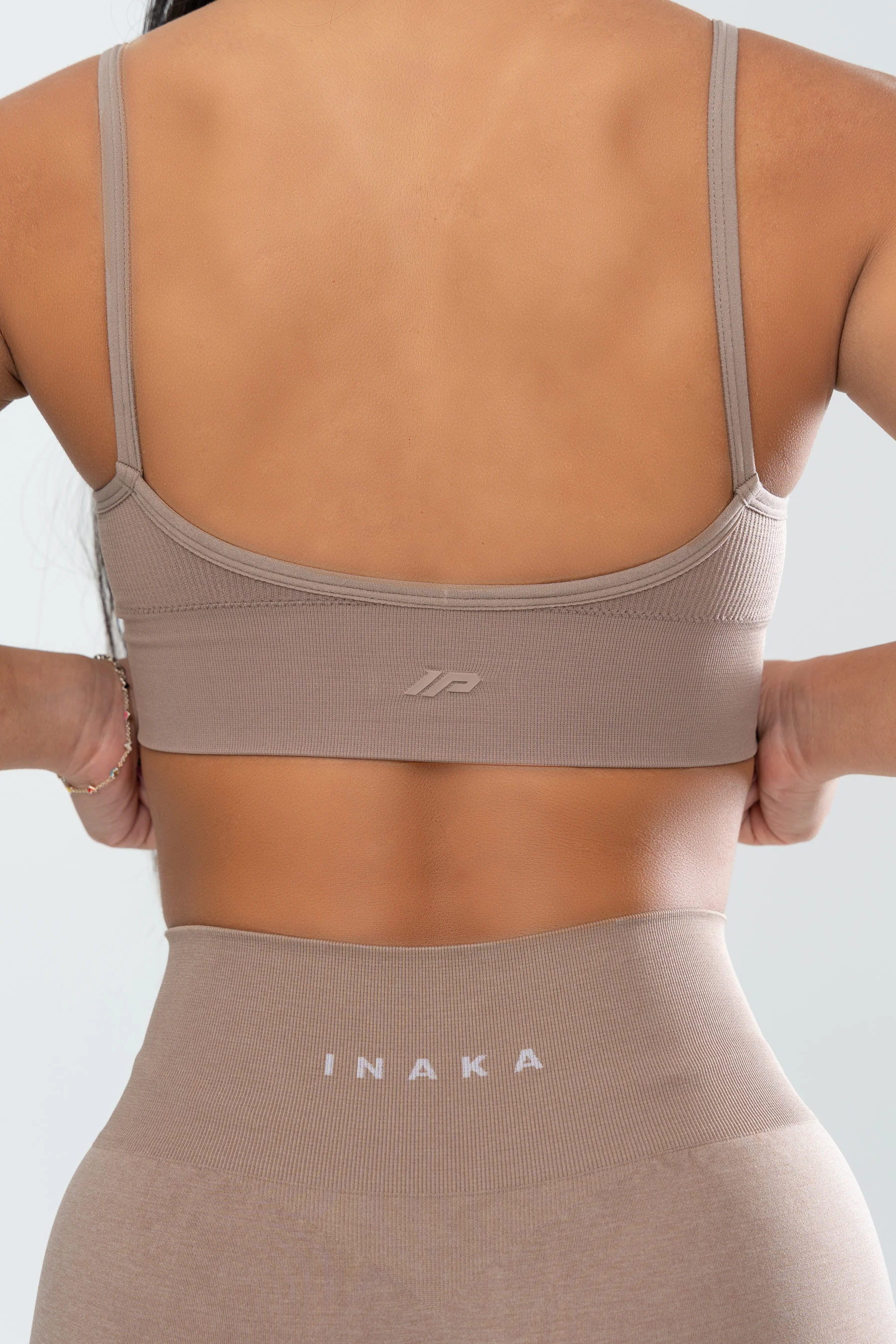 STELLA SEAMLESS BRA - OAK - Image 9