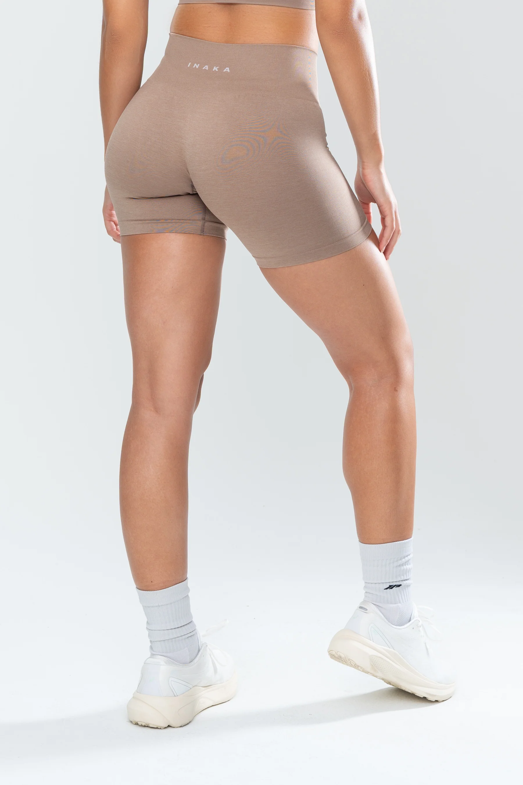 STELLA SEAMLESS SHORTS - OAK - Image 4