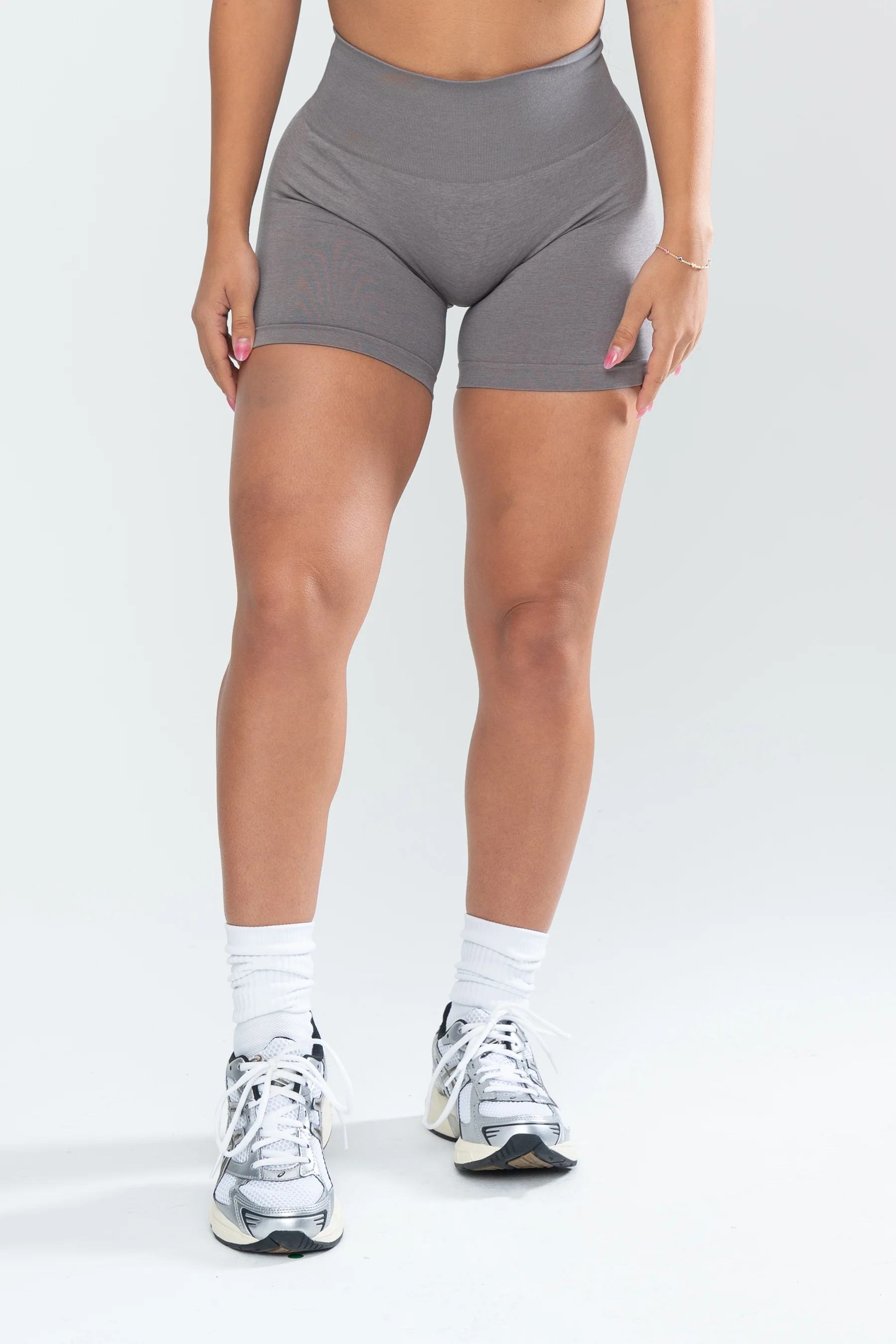 STELLA SEAMLESS SHORTS - STEEL - Image 2