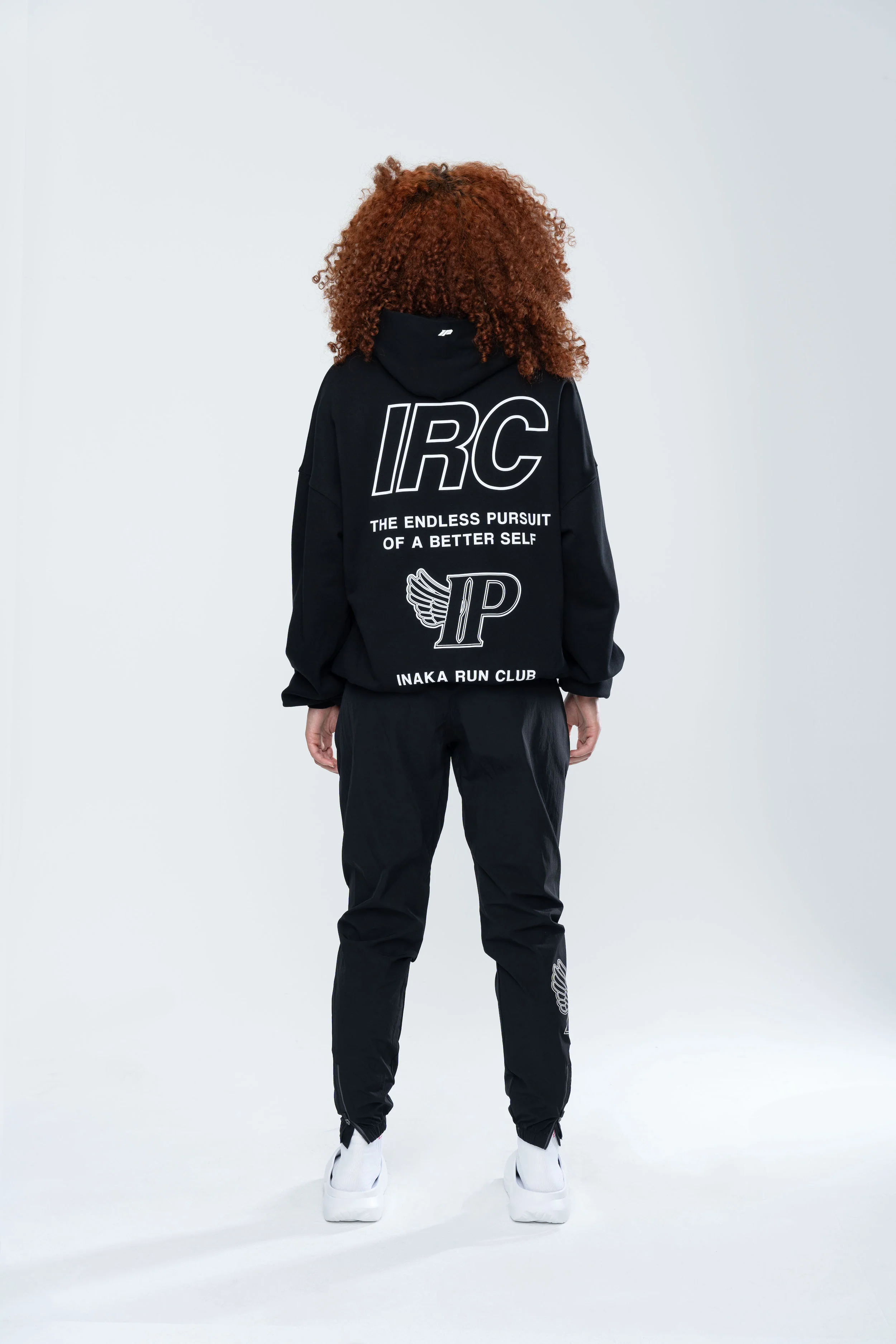 IRC TEAM HOODIE - BLACK - Image 10