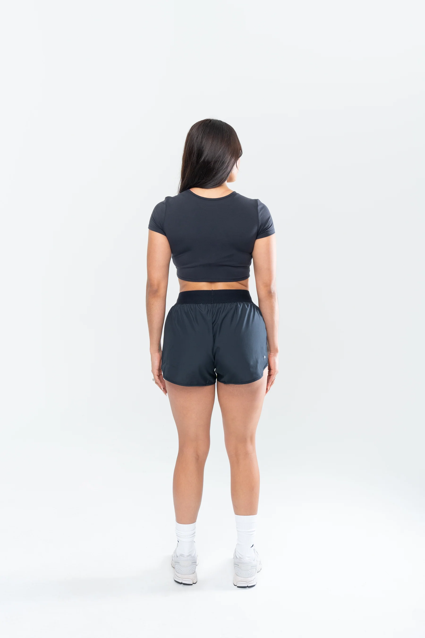 IVY CROPPED TEE - ONYX - Image 6