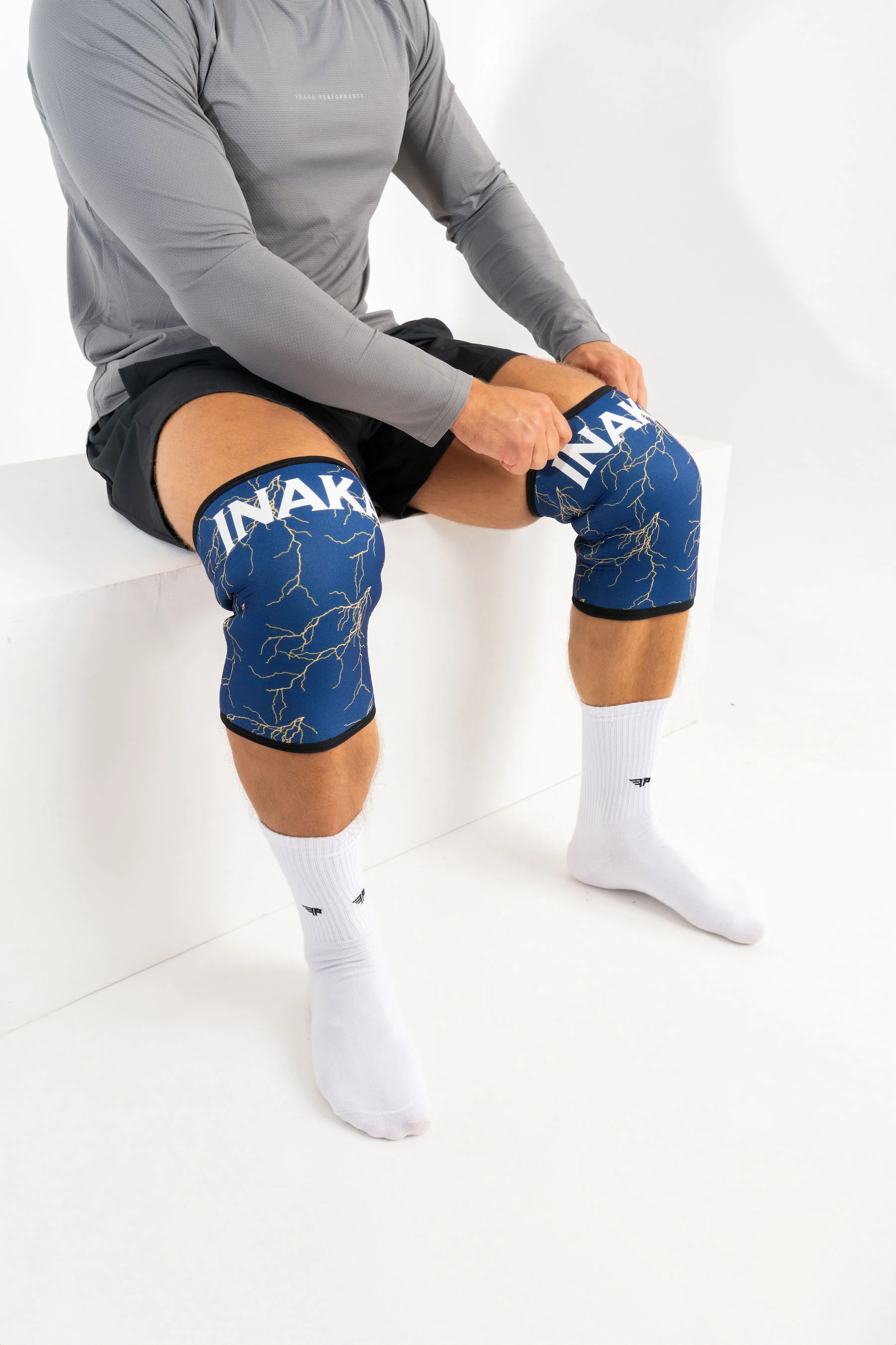 LIGHTNING KNEE SLEEVES - COBALT - Image 2