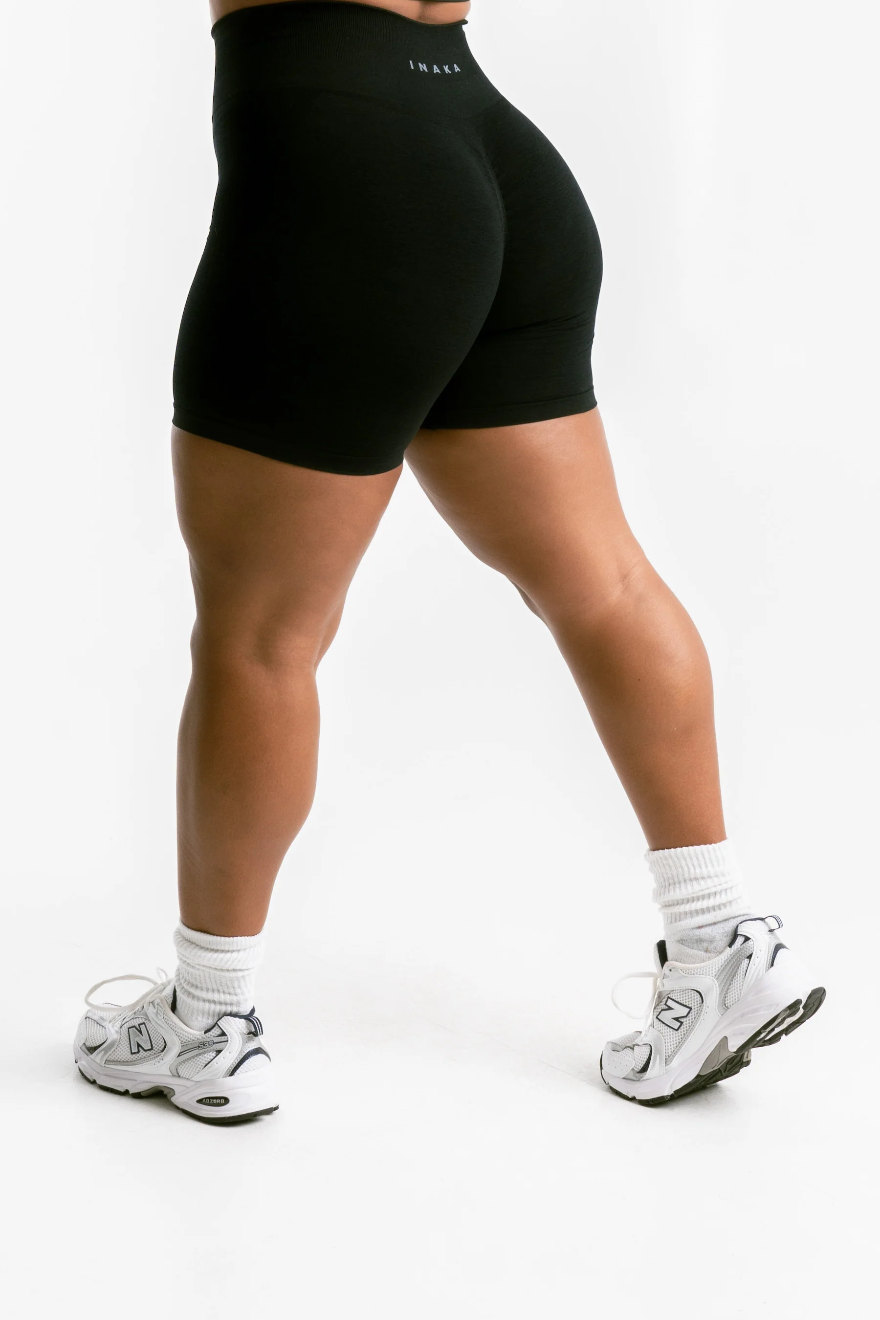 LUNA SHORTS - ONYX - Image 4