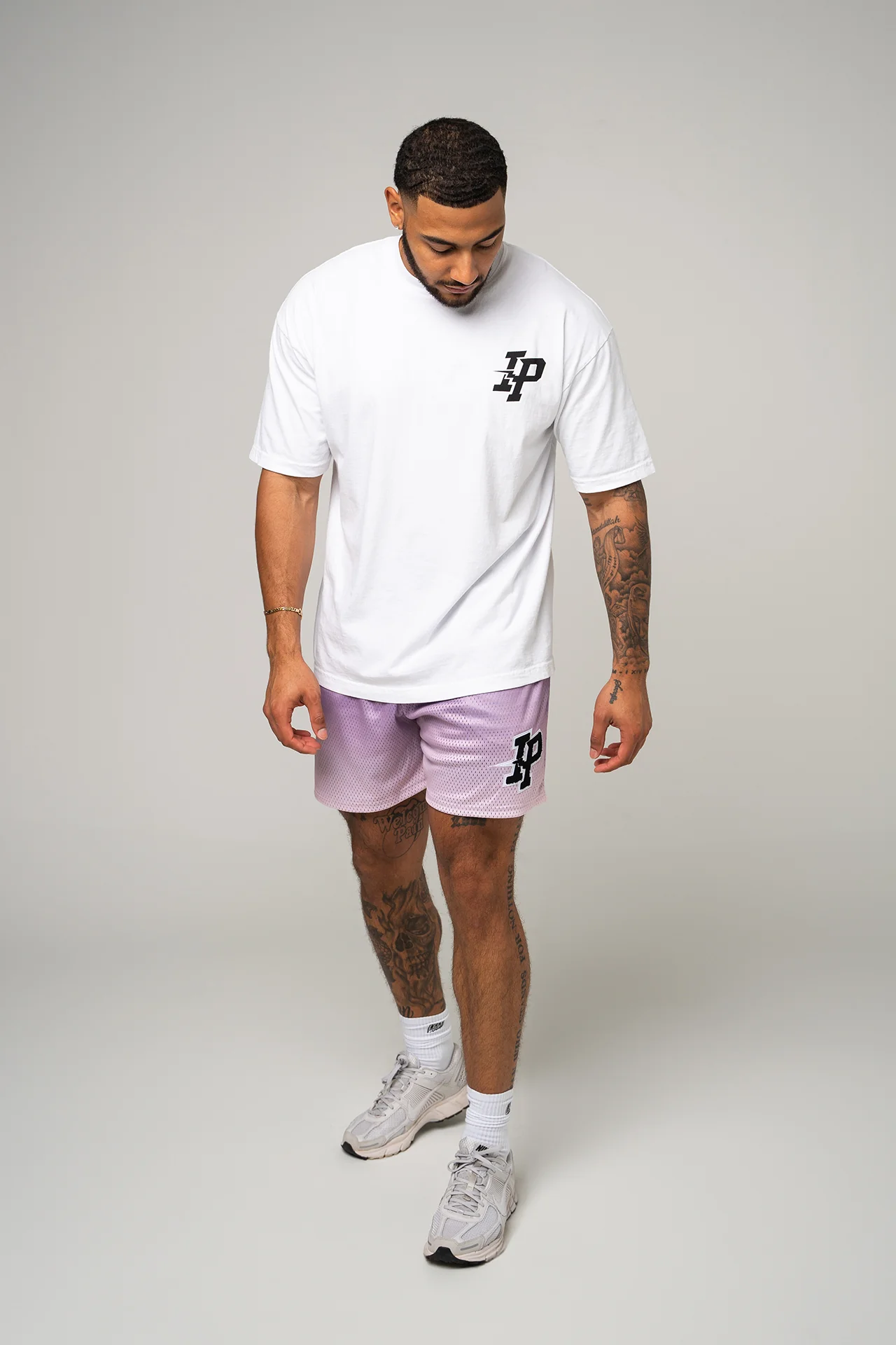 MEN'S GRAPHIC MESH SHORTS - PURPLE GRADIENT - Image 3