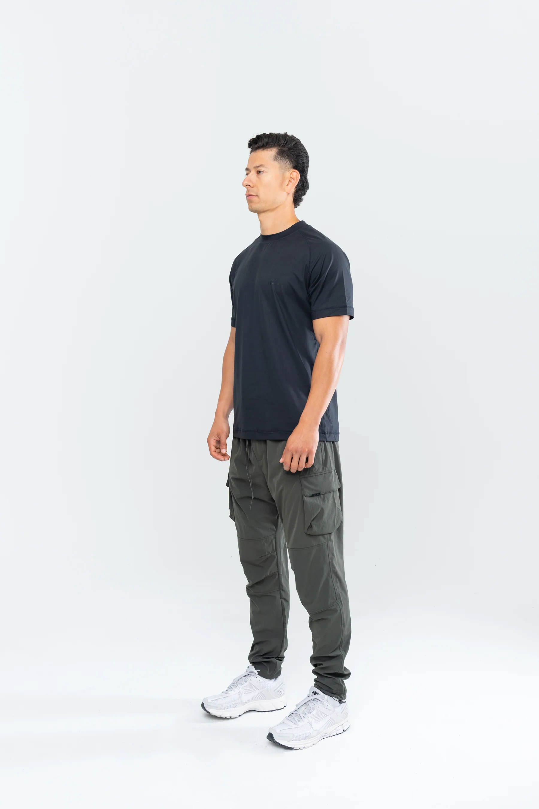 MEN'S PERFORMANCE TECH CARGO JOGGERS - DUSK - Image 4
