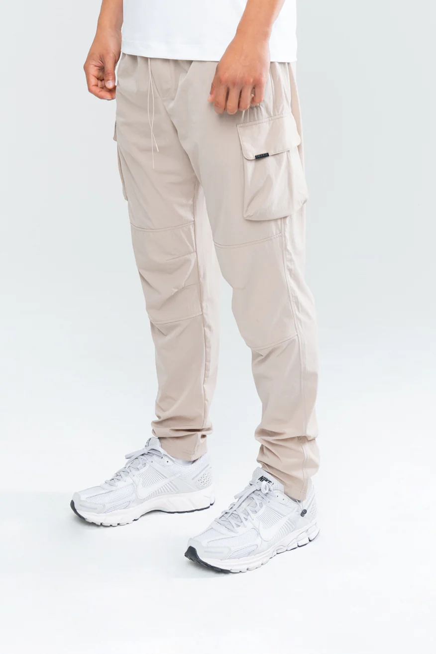 MEN'S PERFORMANCE TECH CARGO JOGGERS - TAUPE - Image 5
