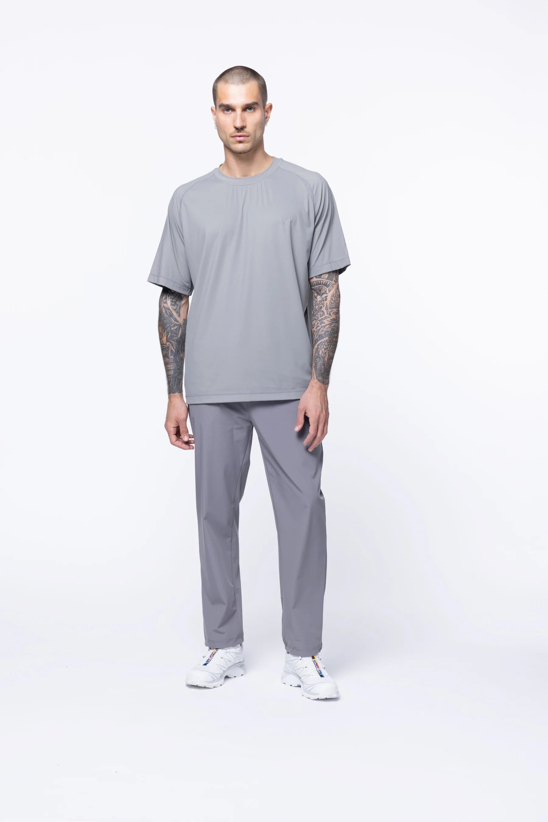 PERFORMANCE CLUB TEE - GREY - Image 4