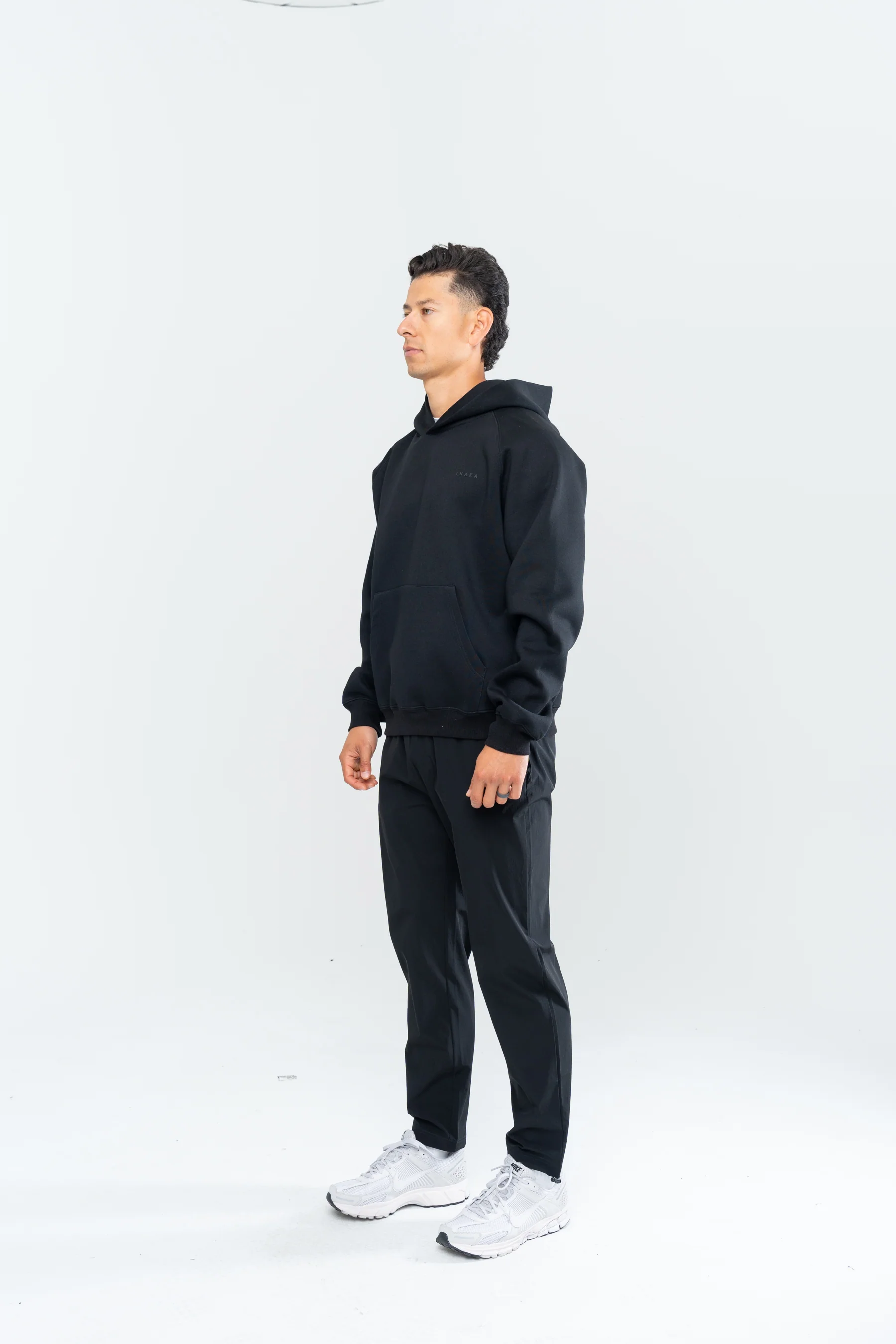 PERFORMANCE CLUB HOODIE - BLACK - Image 4