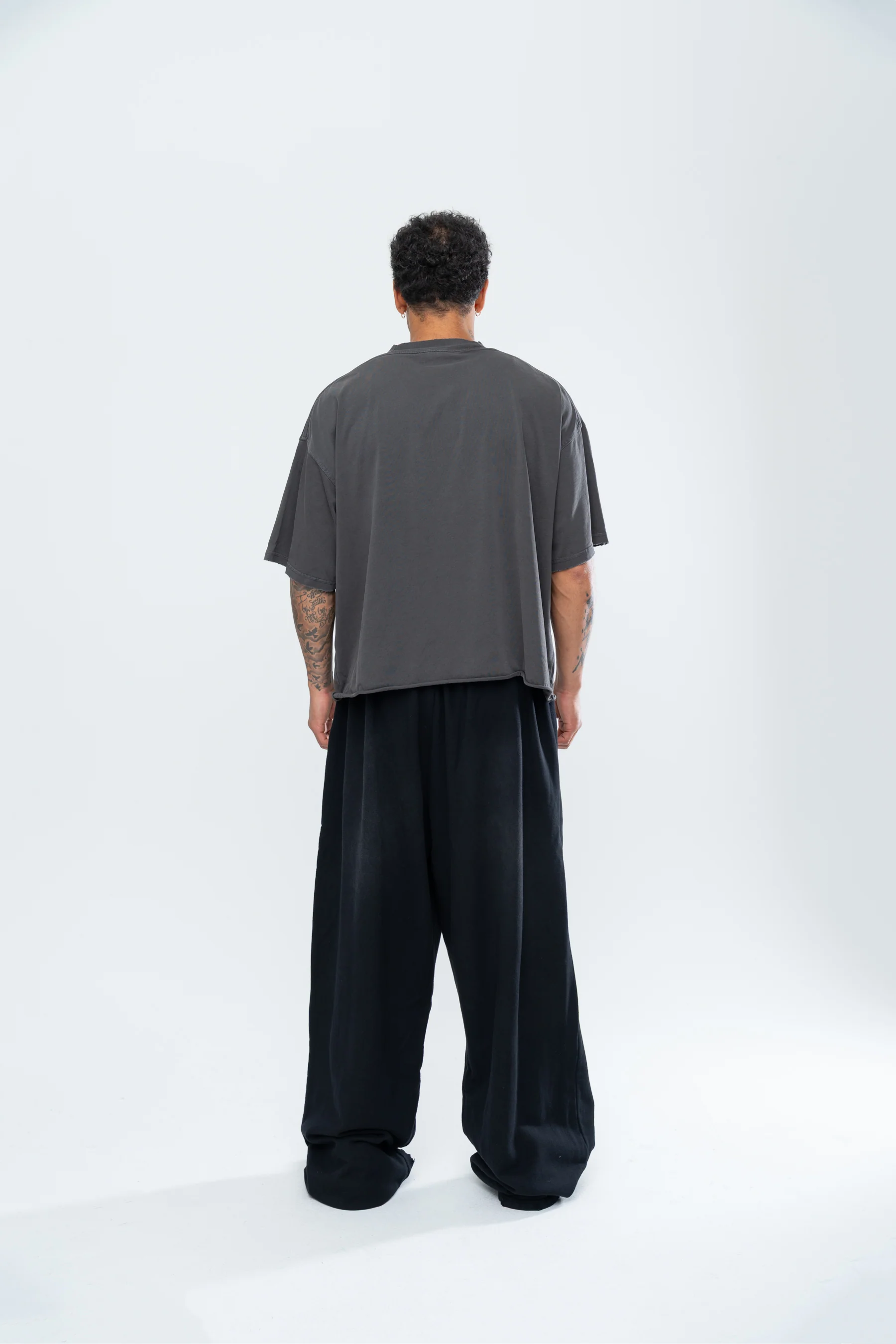 POWERSHOT DISTRESSED BAGGY SWEATPANTS - Image 4