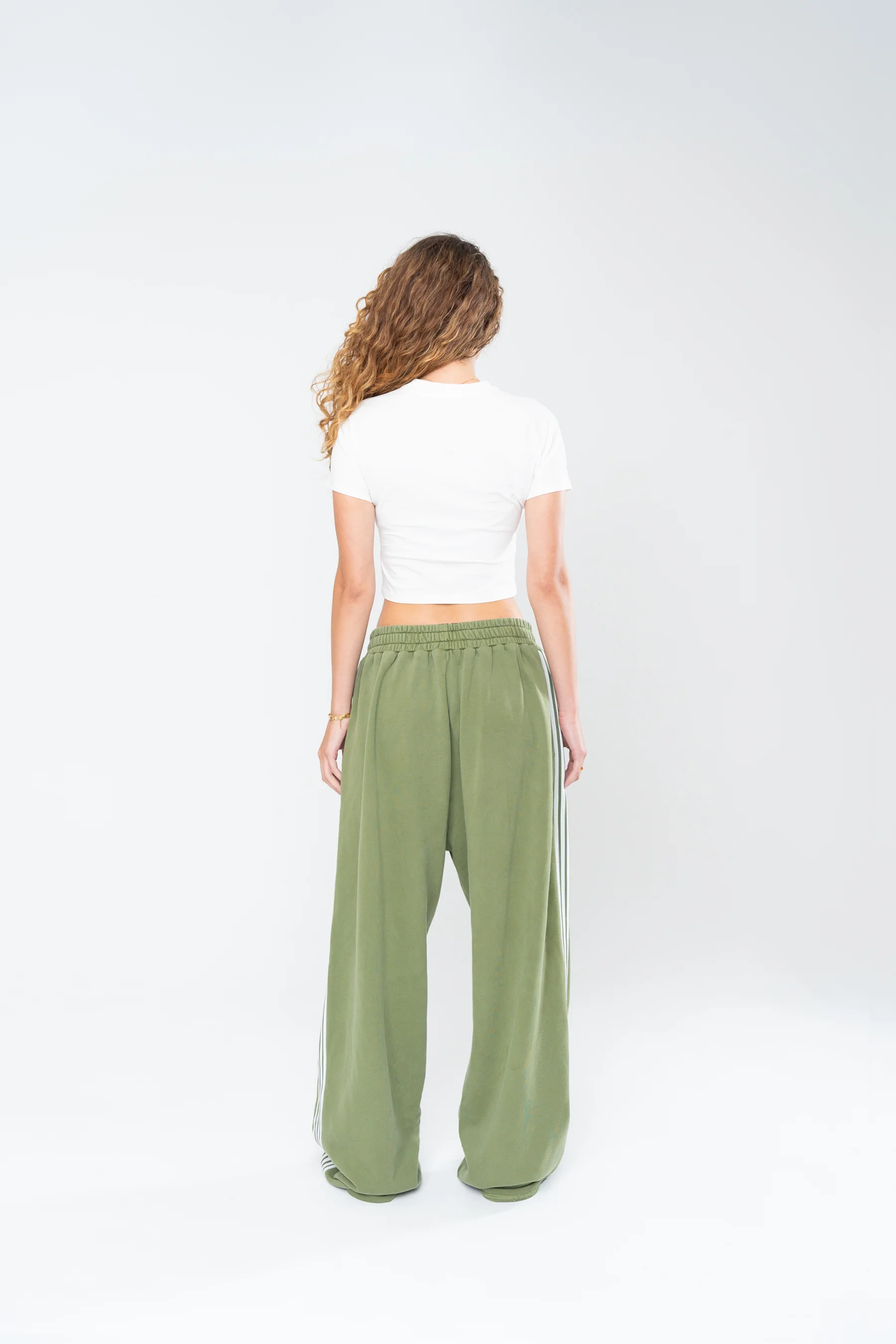 SPORTSWEAR BAGGY SWEATPANTS - OLIVE - Image 7