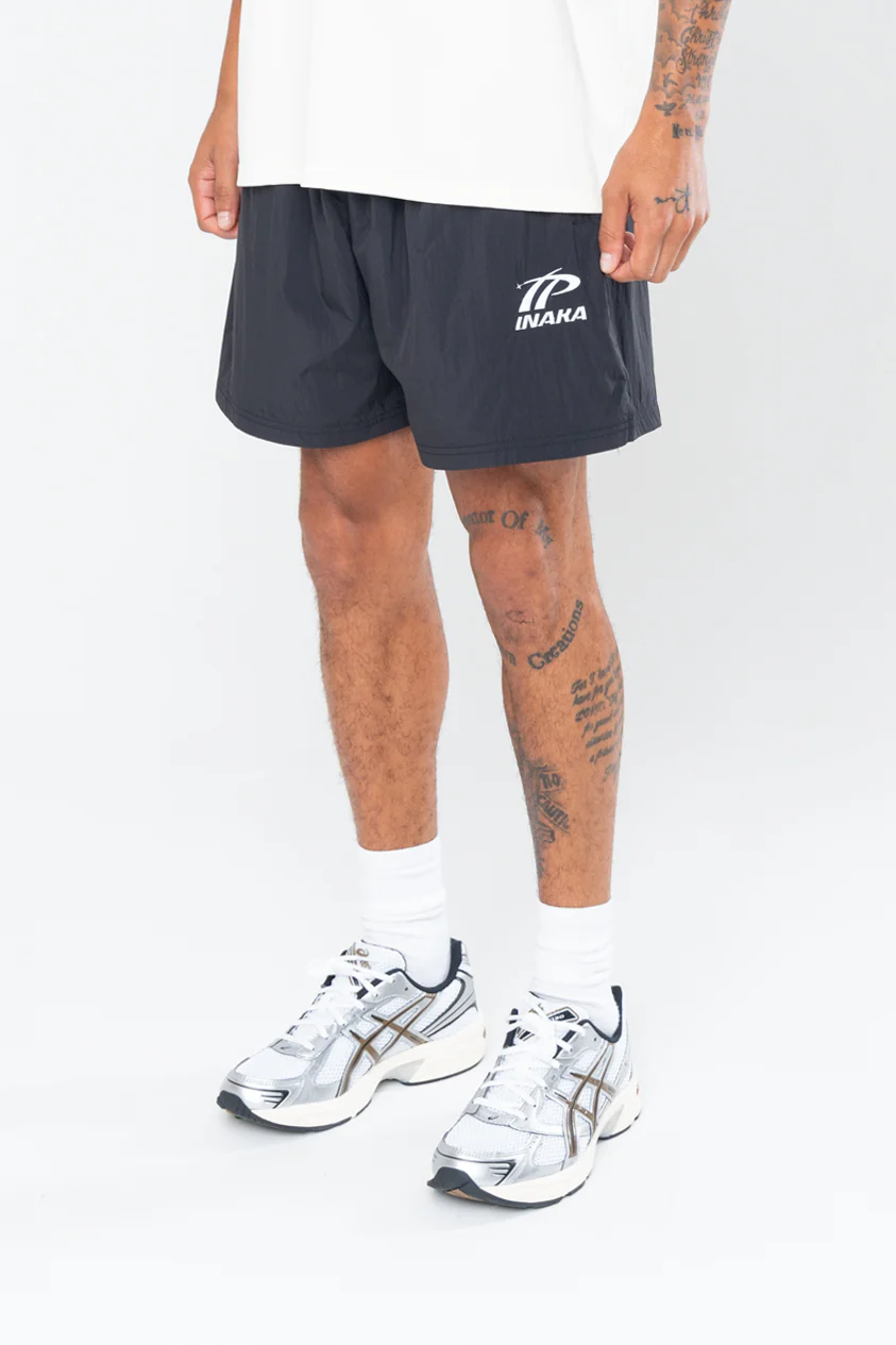 SPORTSWEAR NYLON SHORTS - BLACK - Image 6