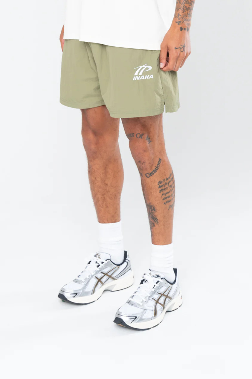 SPORTSWEAR NYLON SHORTS - BURNT OLIVE - Image 6