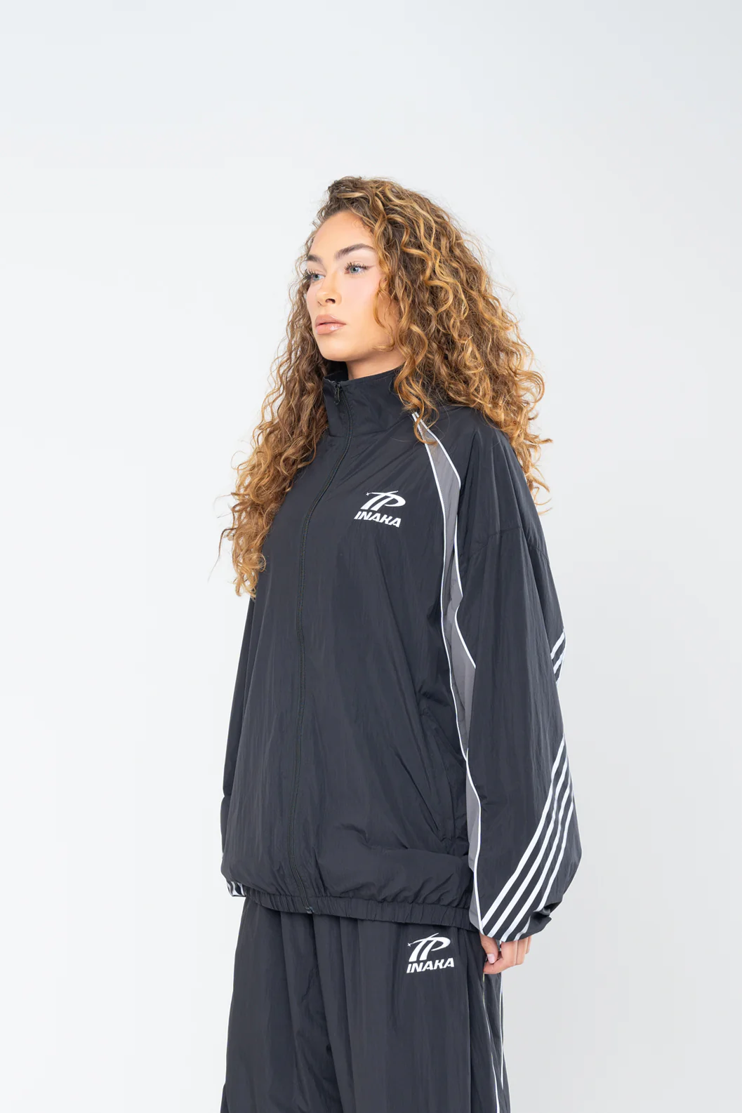 SPORTSWEAR TRACK JACKET - BLACK - Image 13