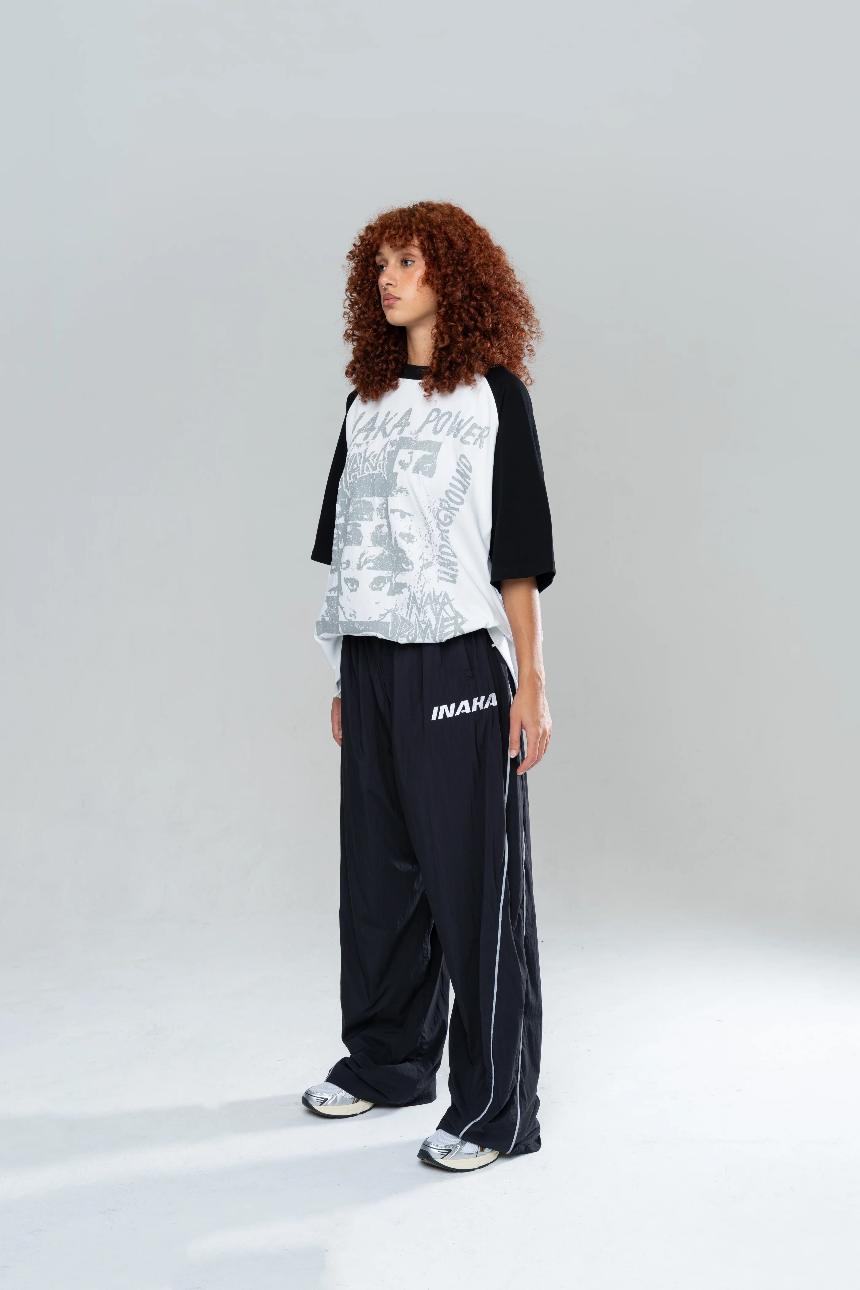 UNDERGROUND CROPPED TEE - WHITE/BLACK - Image 7