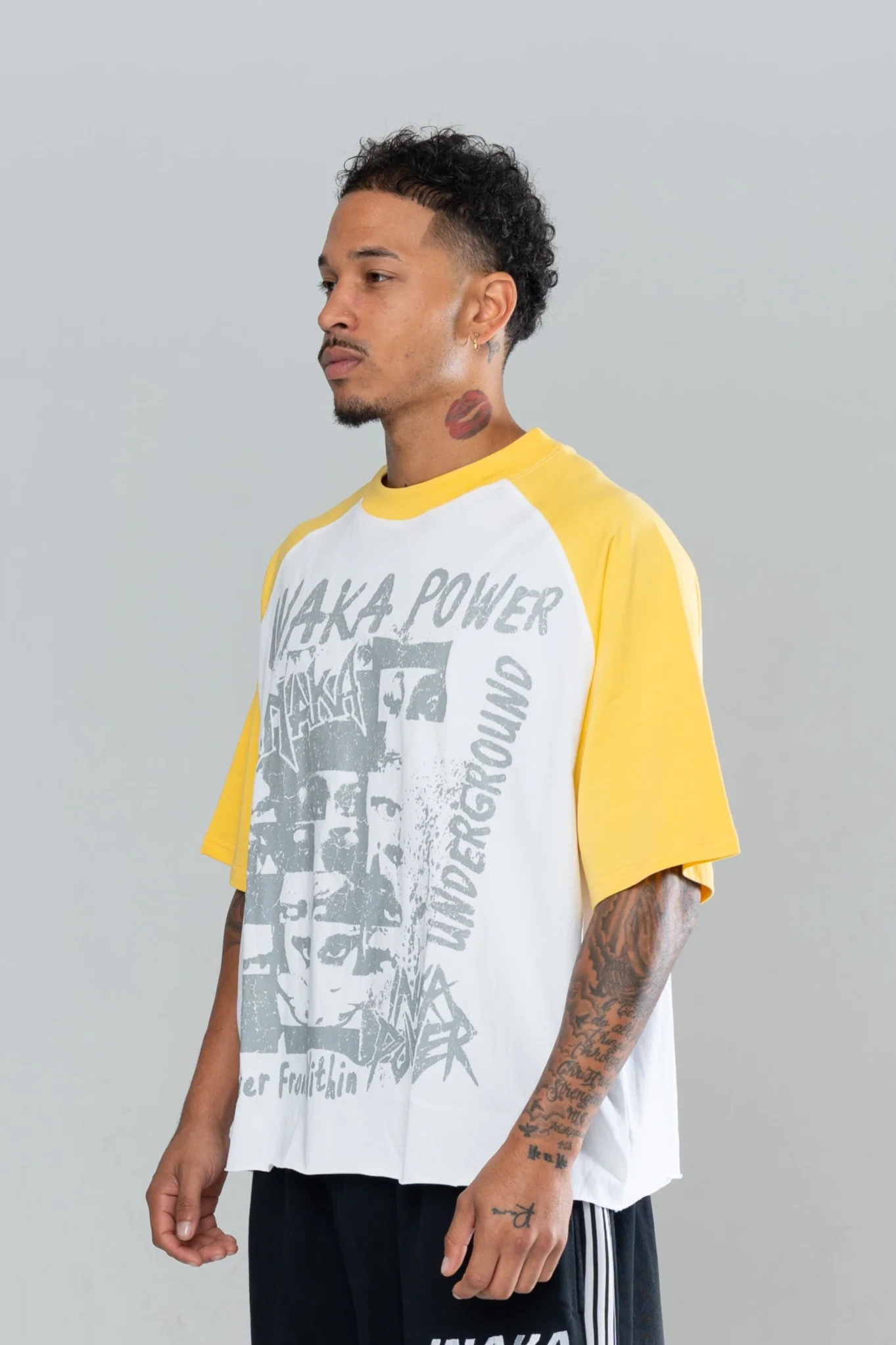 UNDERGROUND CROPPED TEE - WHITE/YELLOW - Image 4