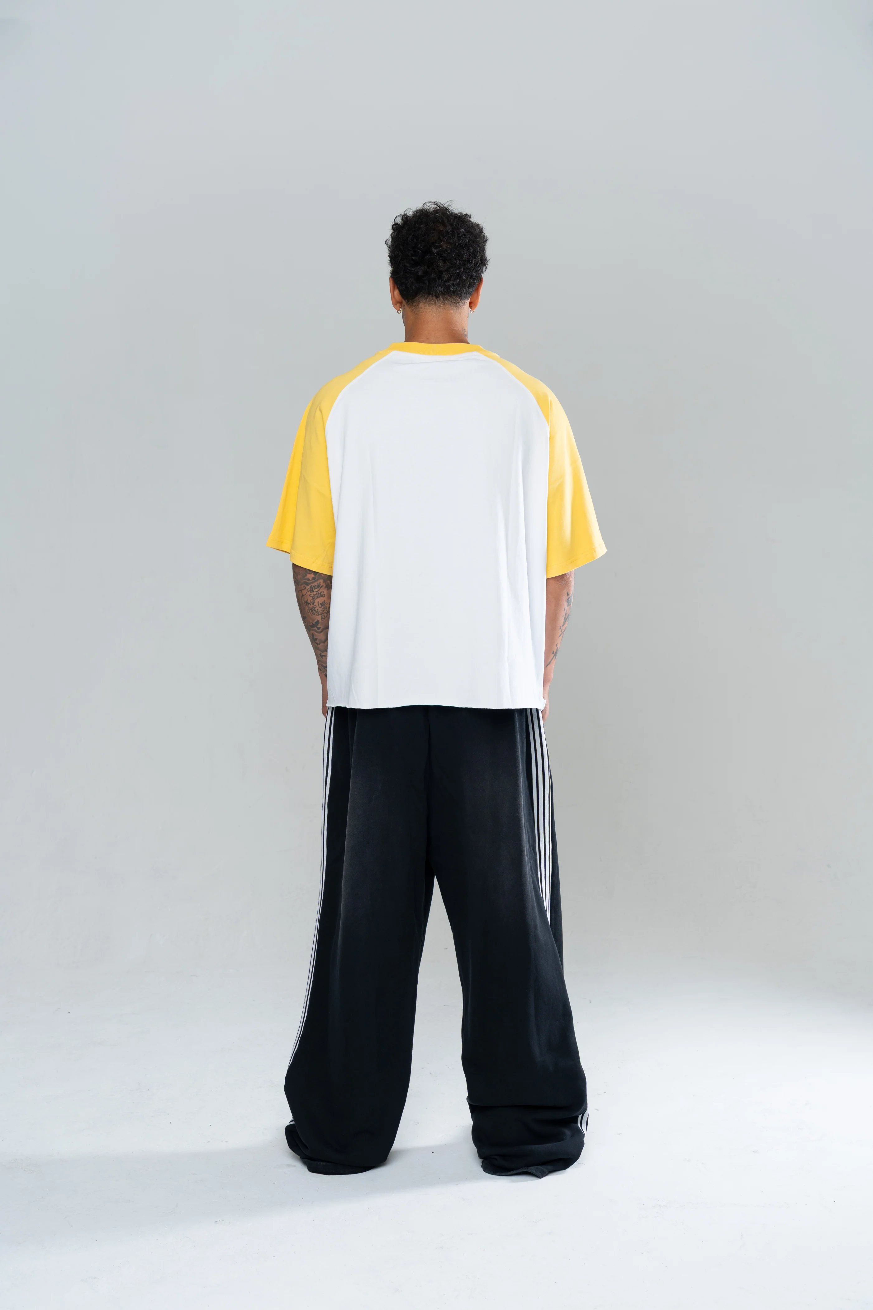 UNDERGROUND CROPPED TEE - WHITE/YELLOW - Image 5