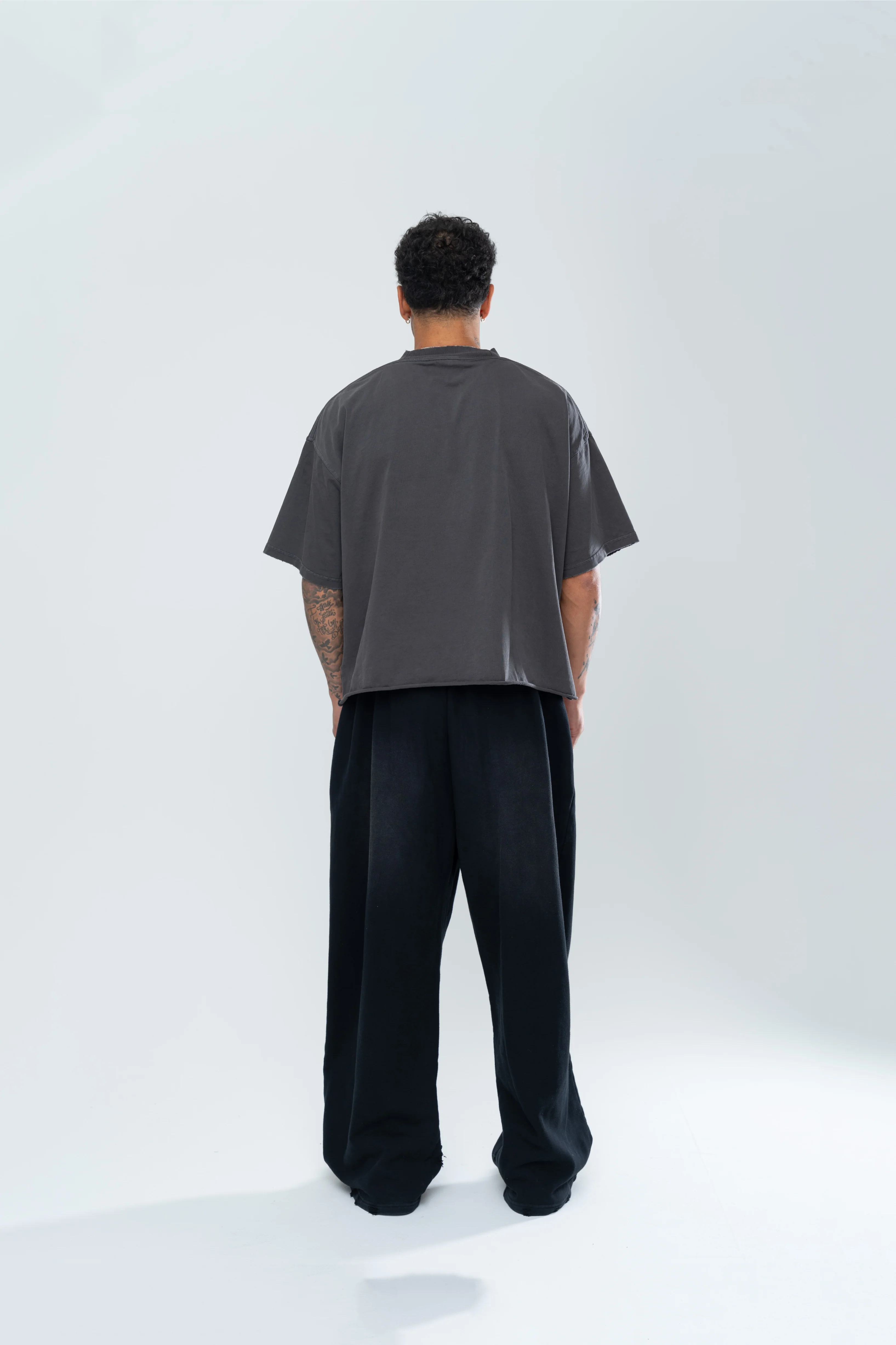 UNIVERSITY DISTRESSED BAGGY SWEATPANTS - Image 5