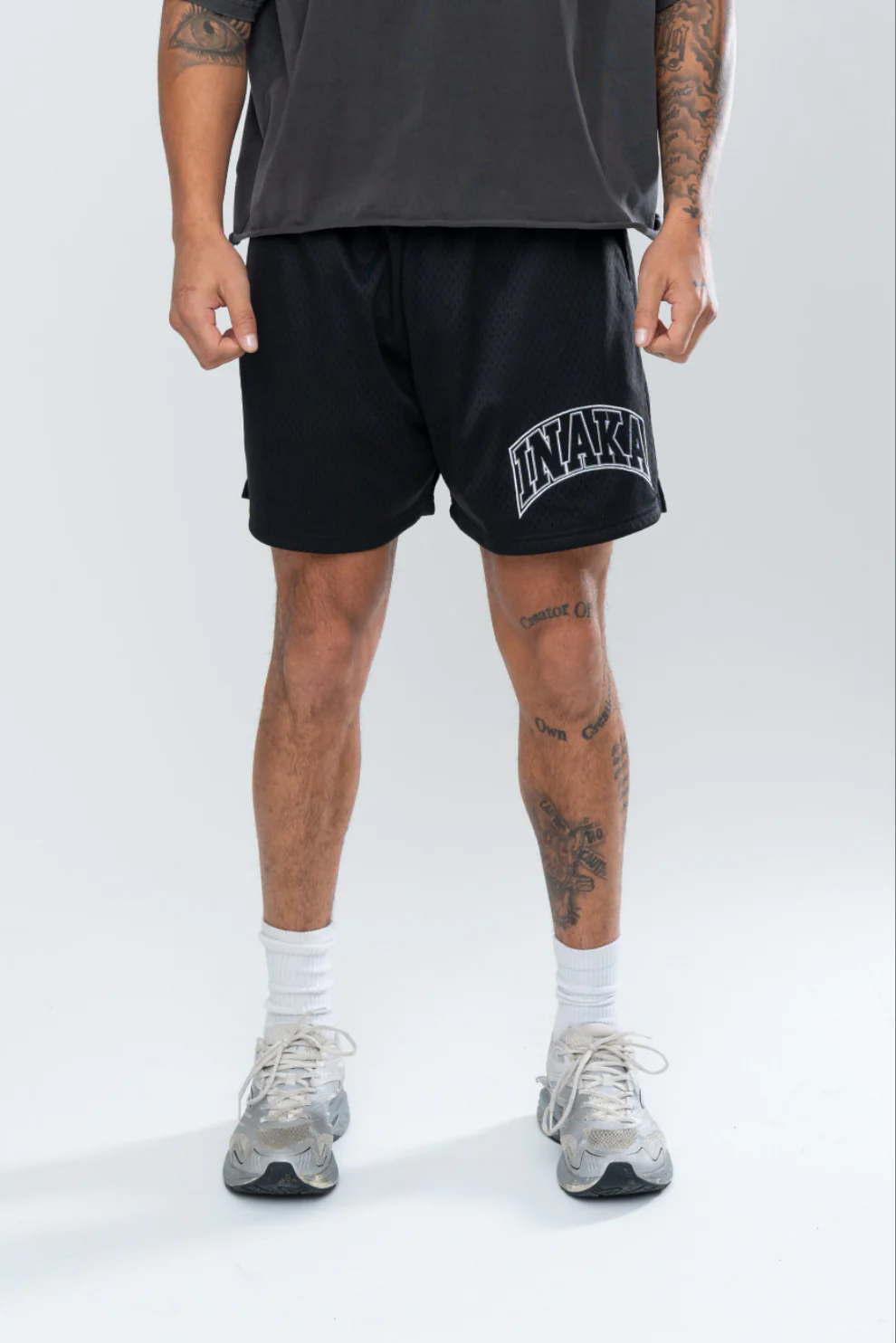UNIVERSITY MESH SHORTS - BLACK - Image 4