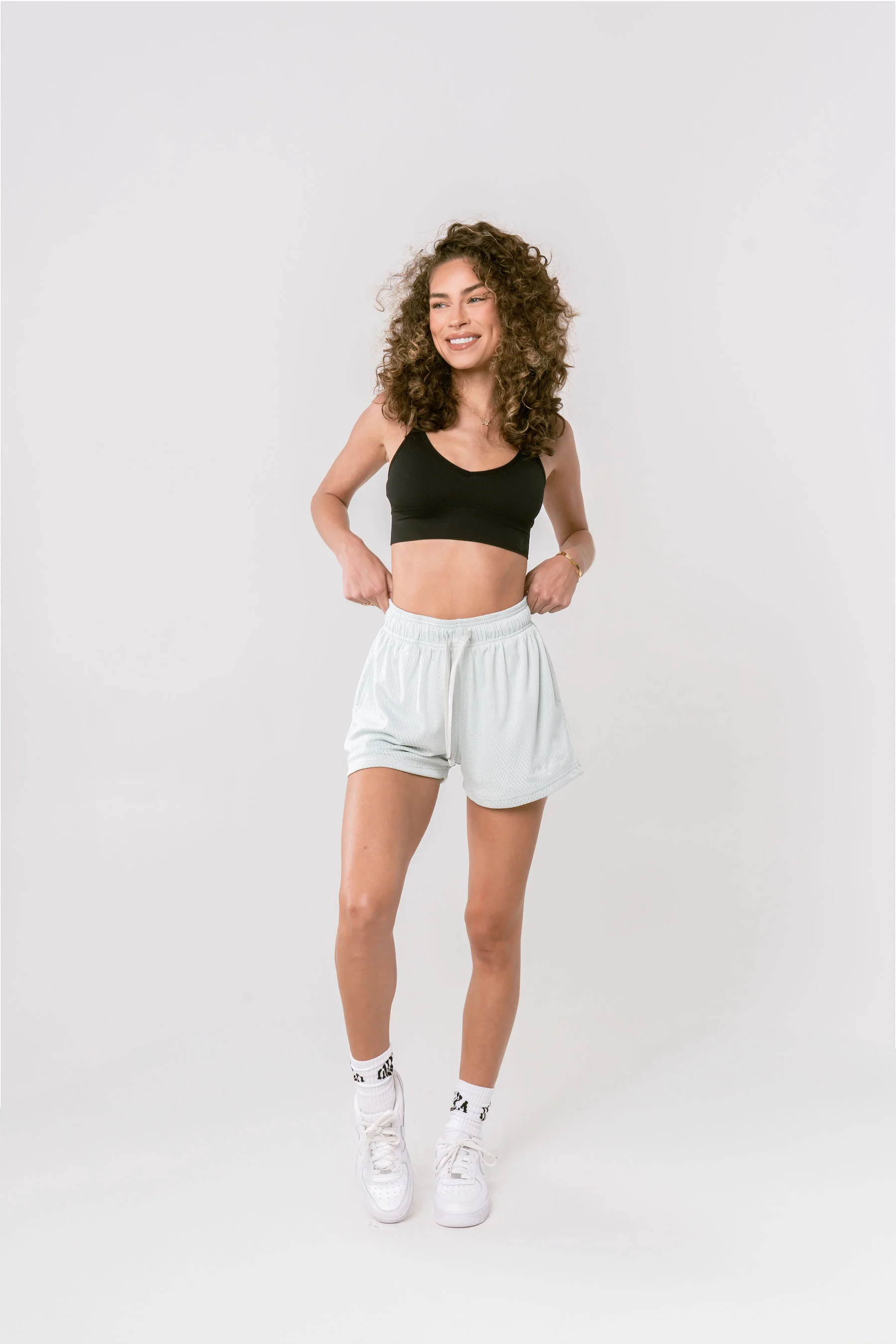 WOMEN'S BASIC SHORTS - WHITE SILVER - Image 2